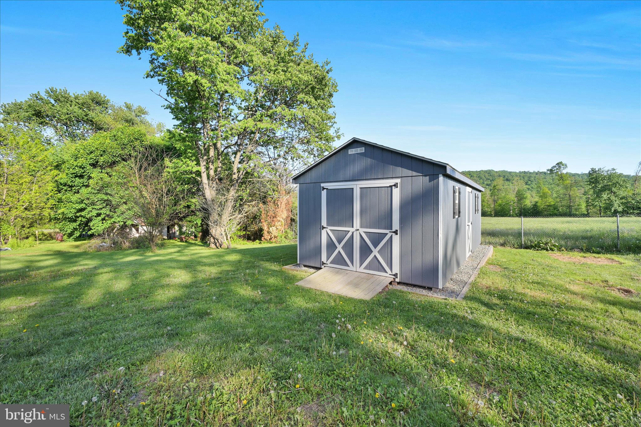 BRECKNOCK TWP - Residential