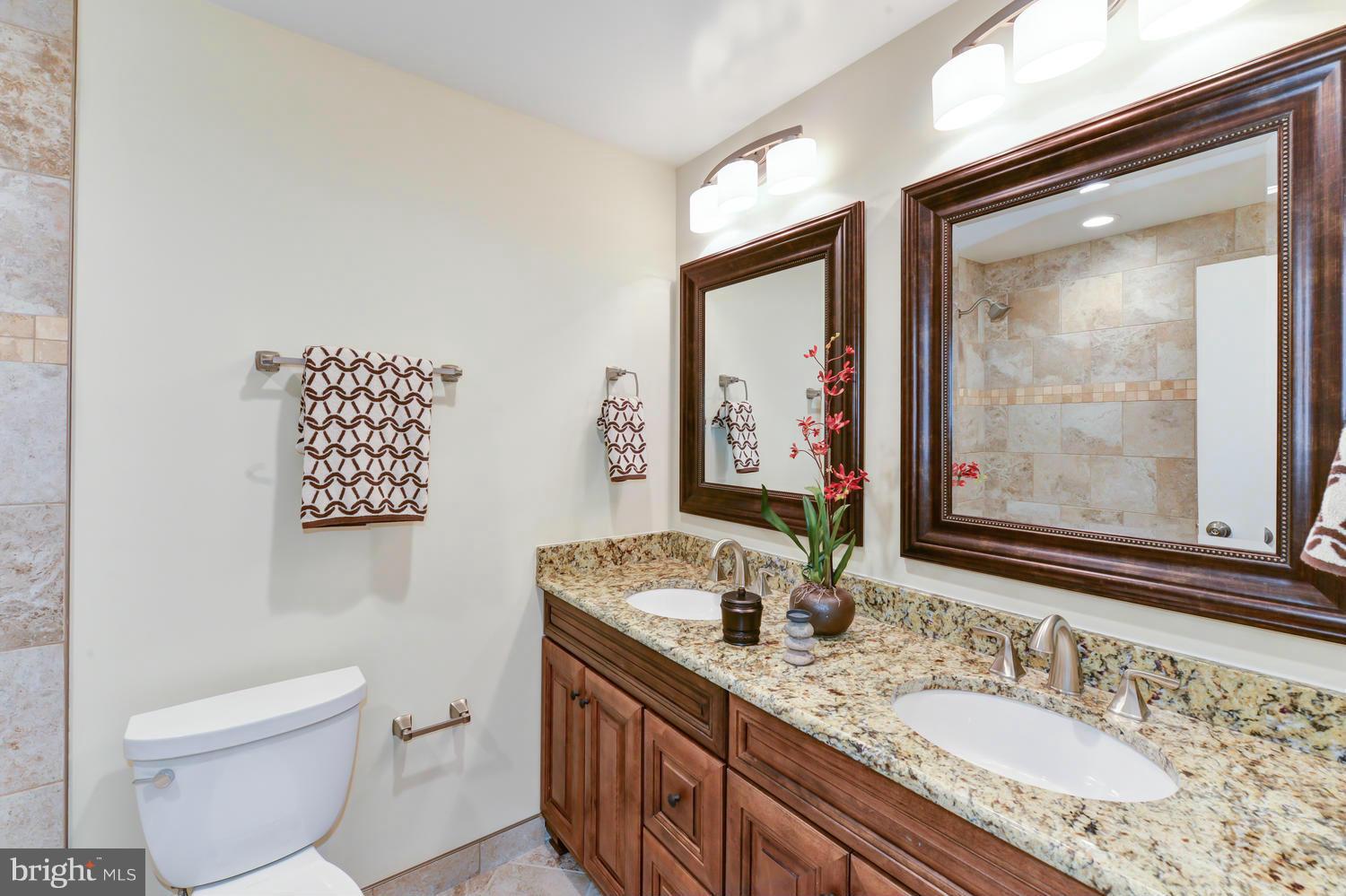 RESTON - Residential