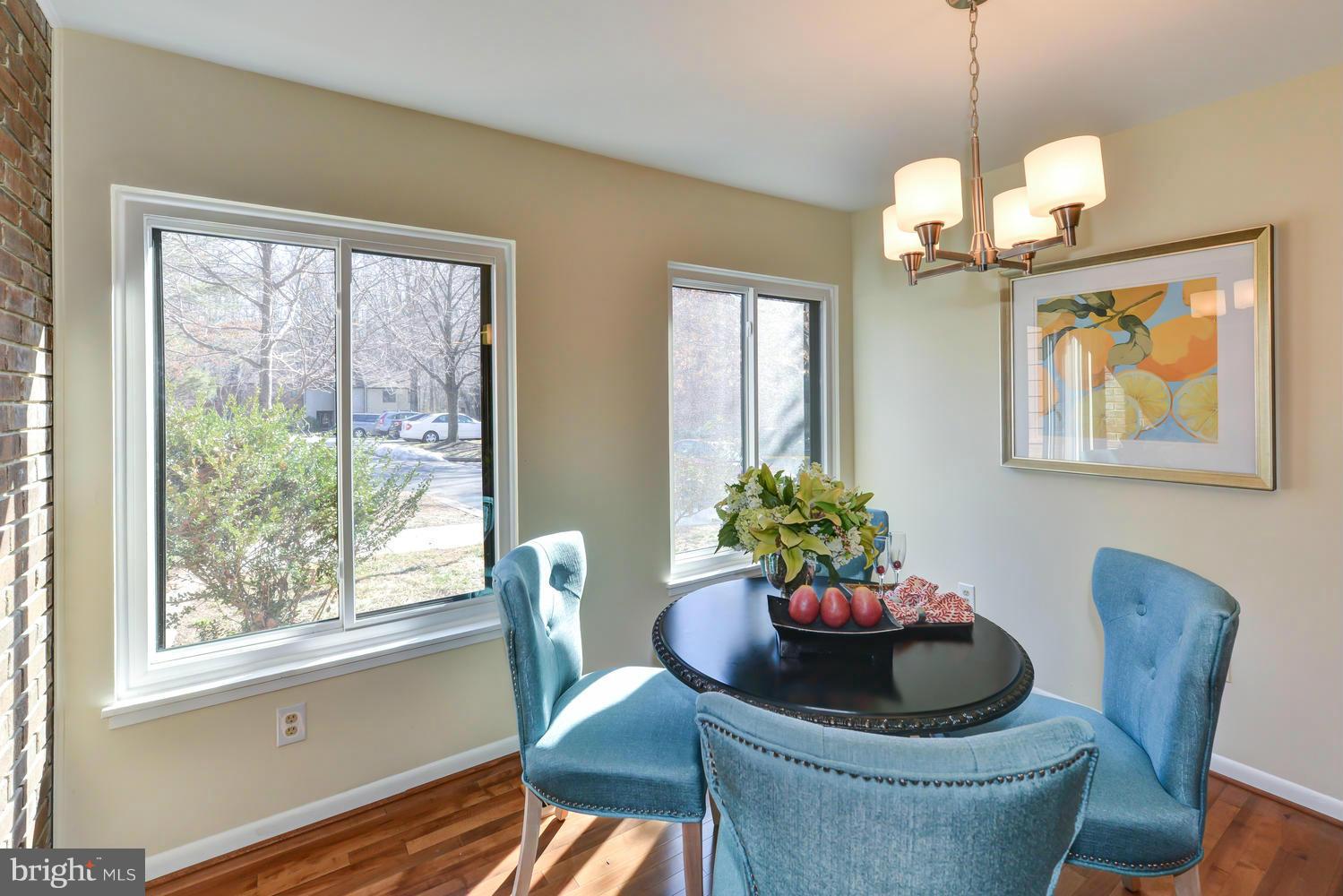 RESTON - Residential