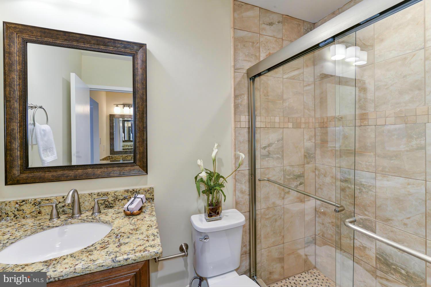 RESTON - Residential