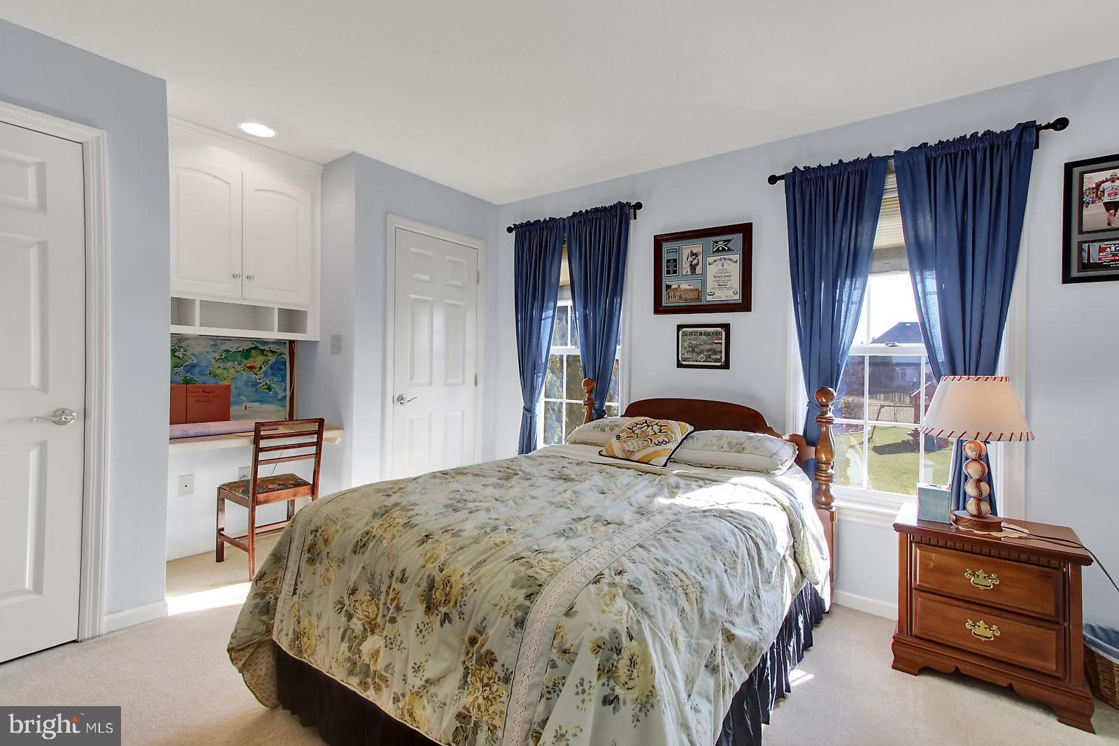 HEPPLEWHITE ESTATES - Residential