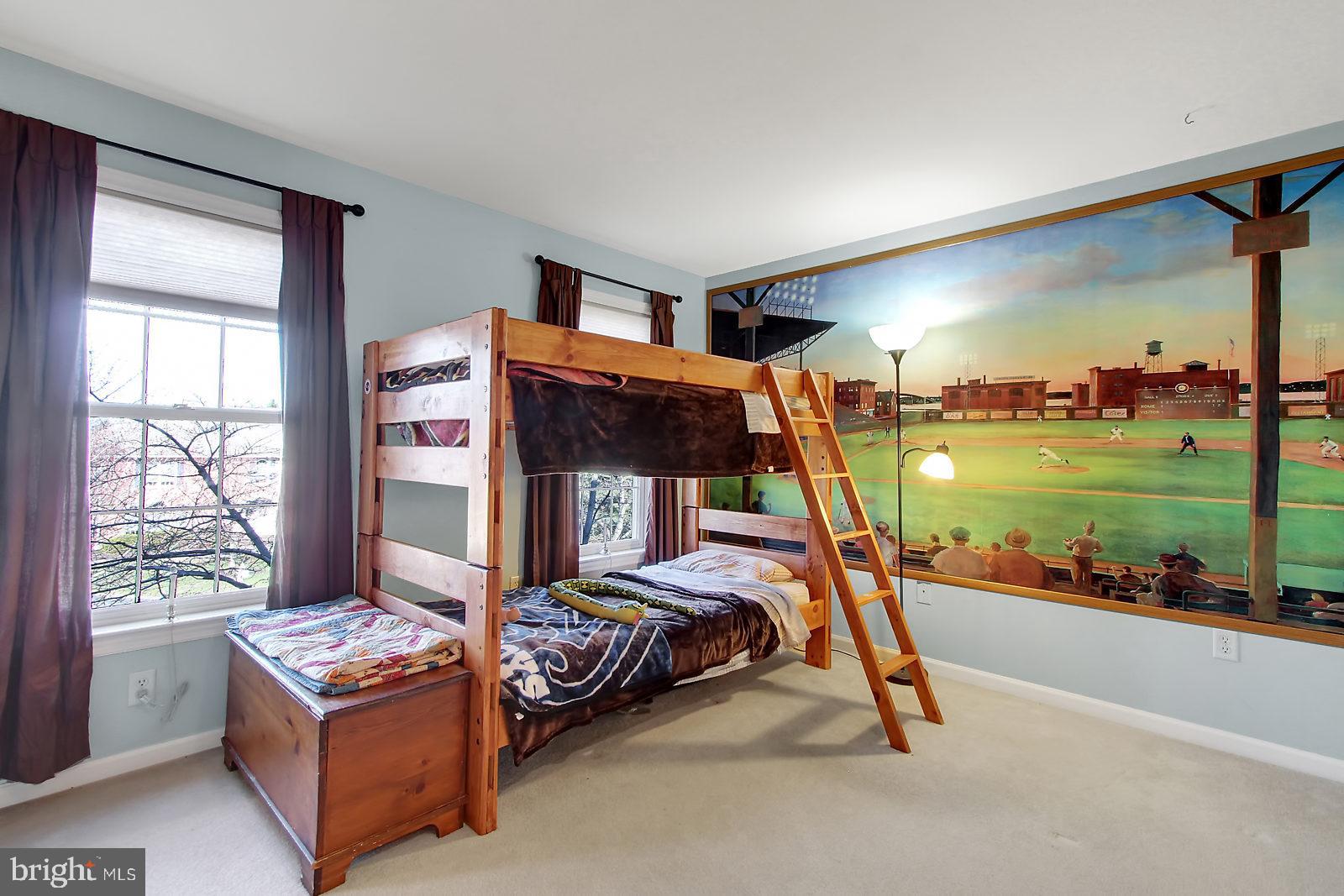 HEPPLEWHITE ESTATES - Residential