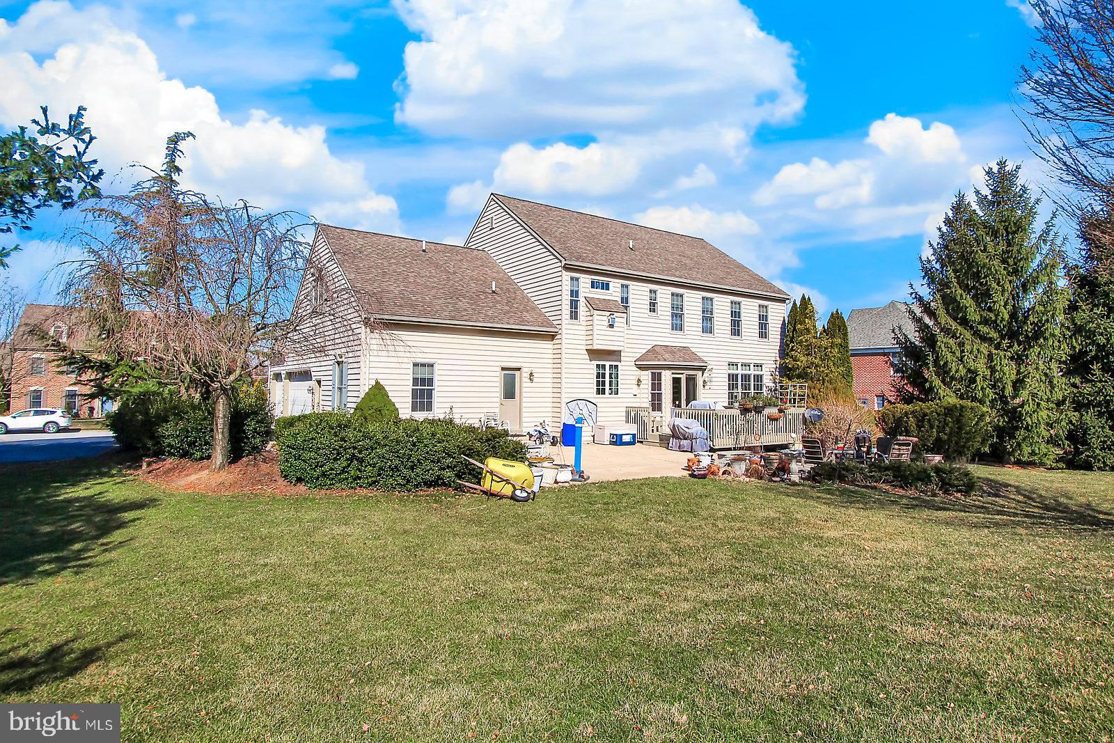 HEPPLEWHITE ESTATES - Residential