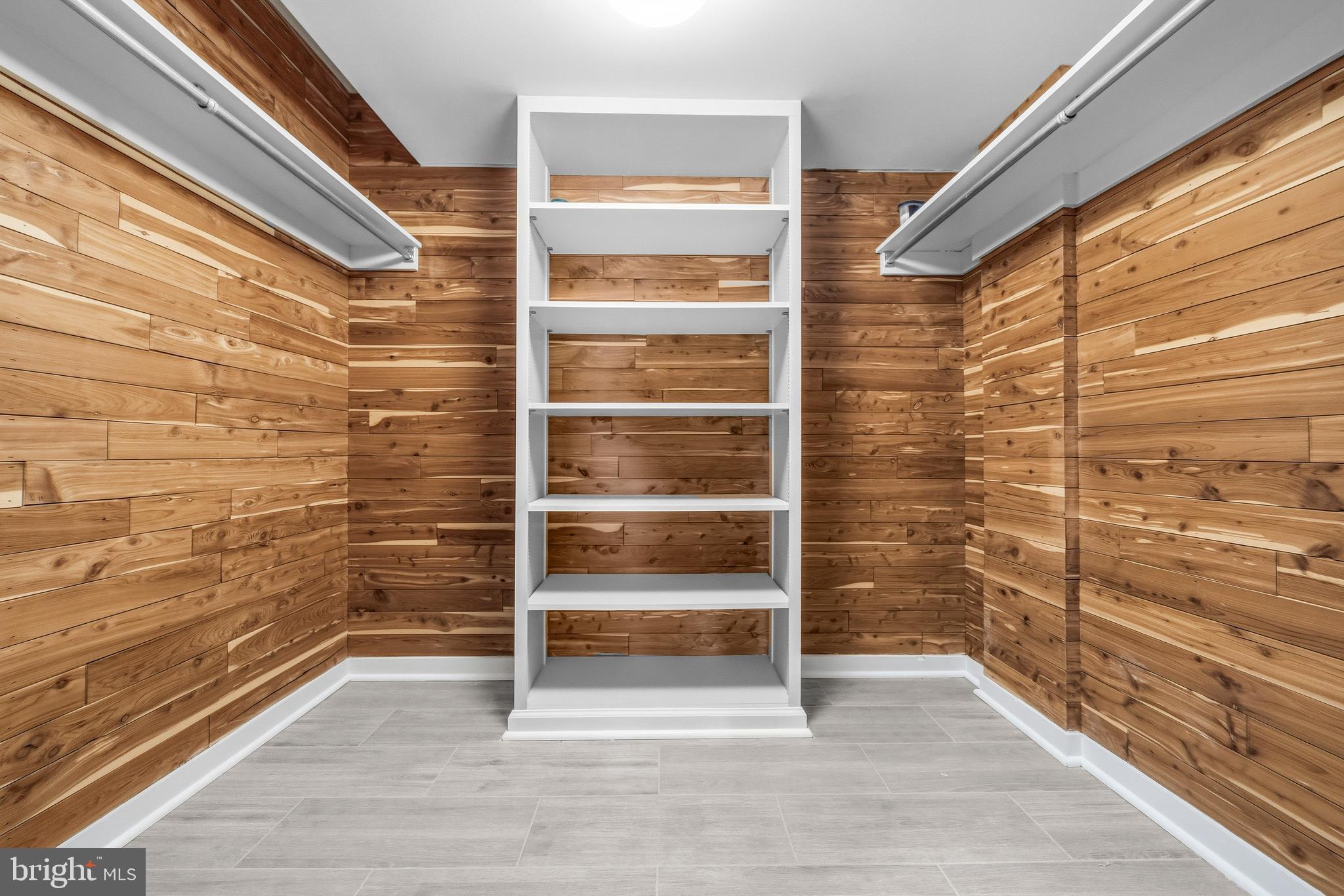 SMITHFIELD - Residential