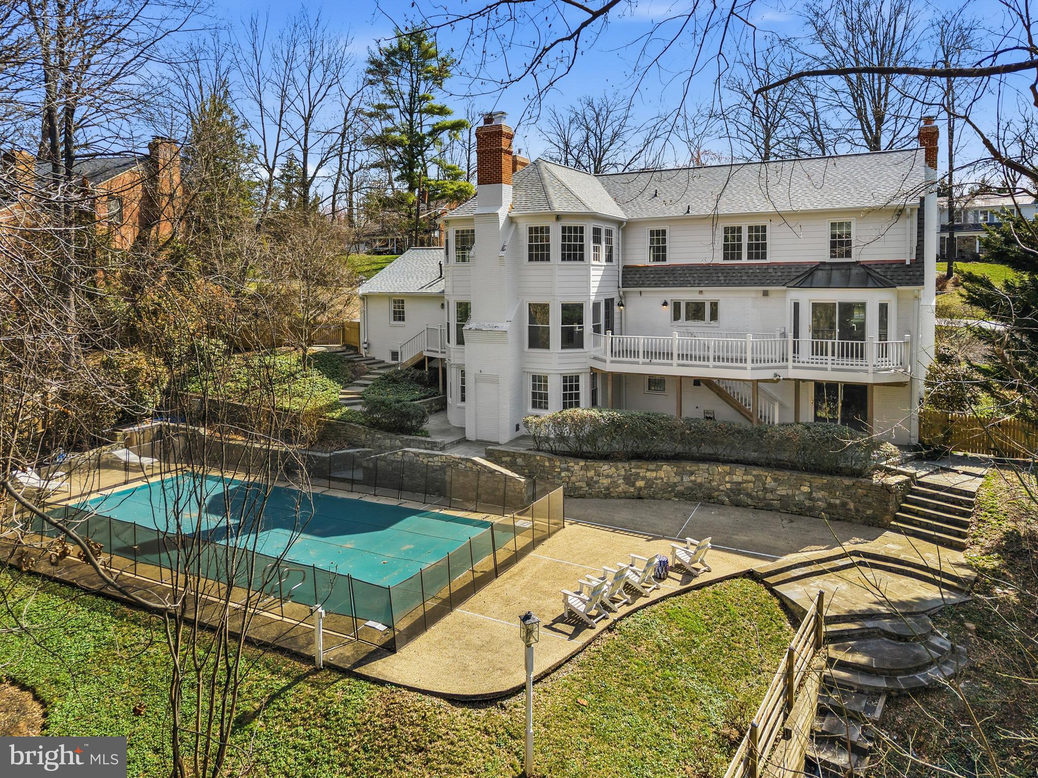 SMITHFIELD - Residential