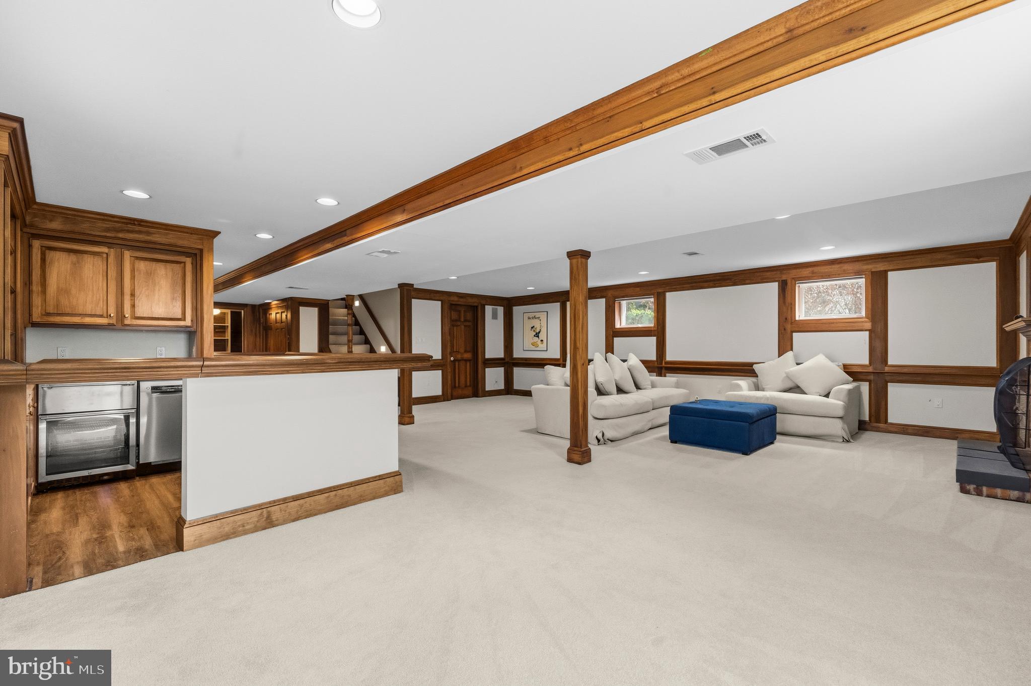 SMITHFIELD - Residential