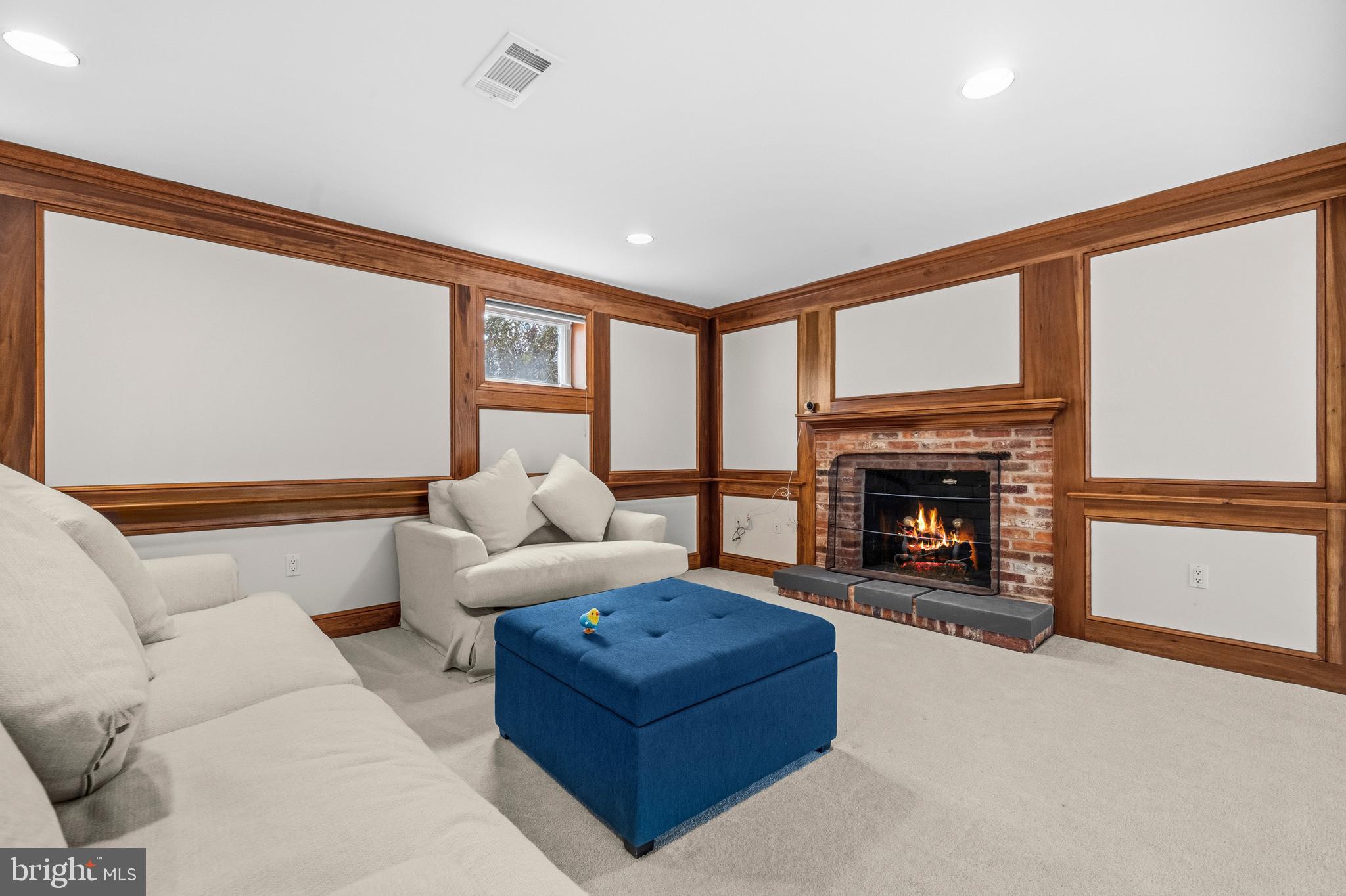 SMITHFIELD - Residential