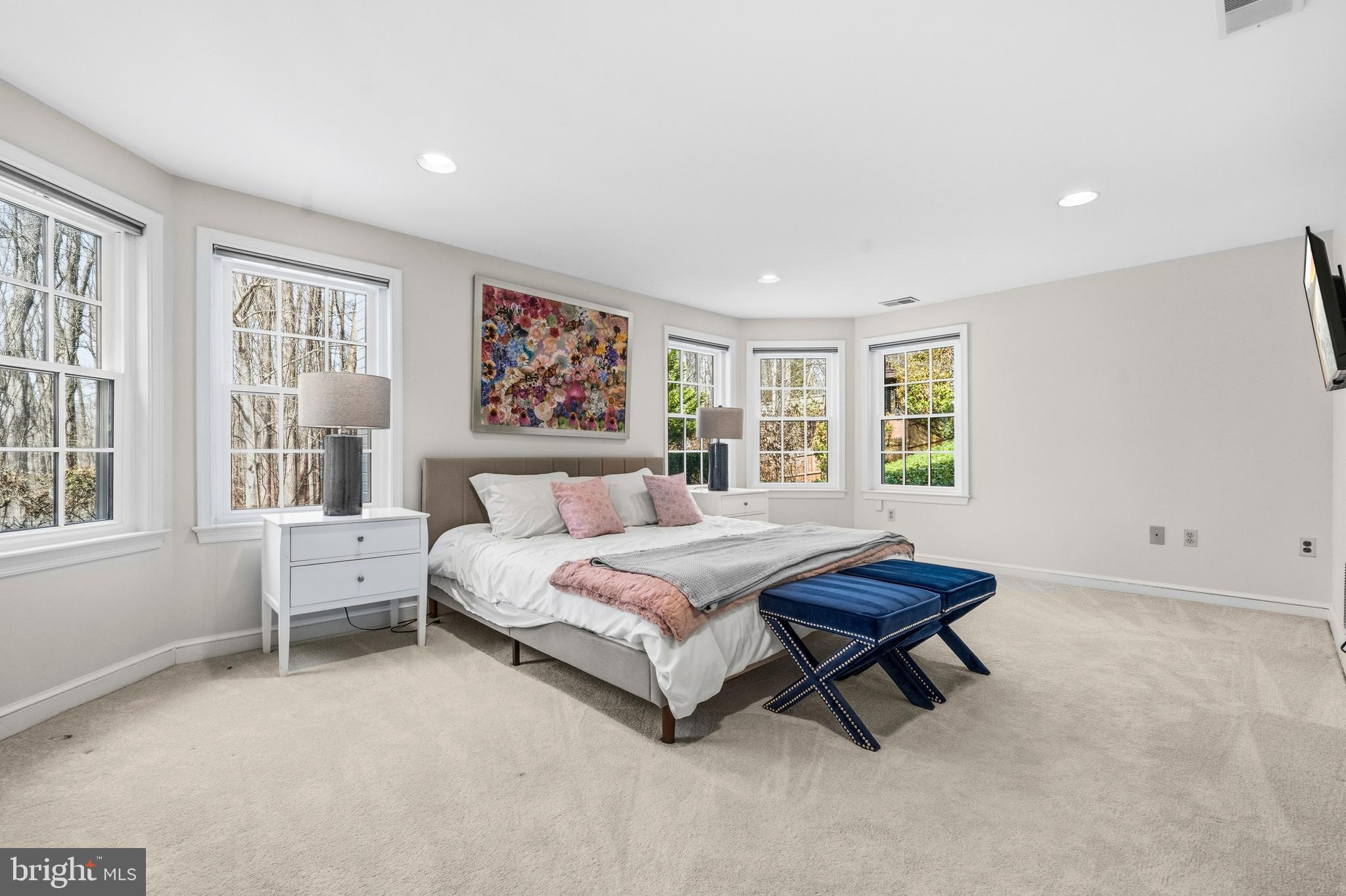 SMITHFIELD - Residential