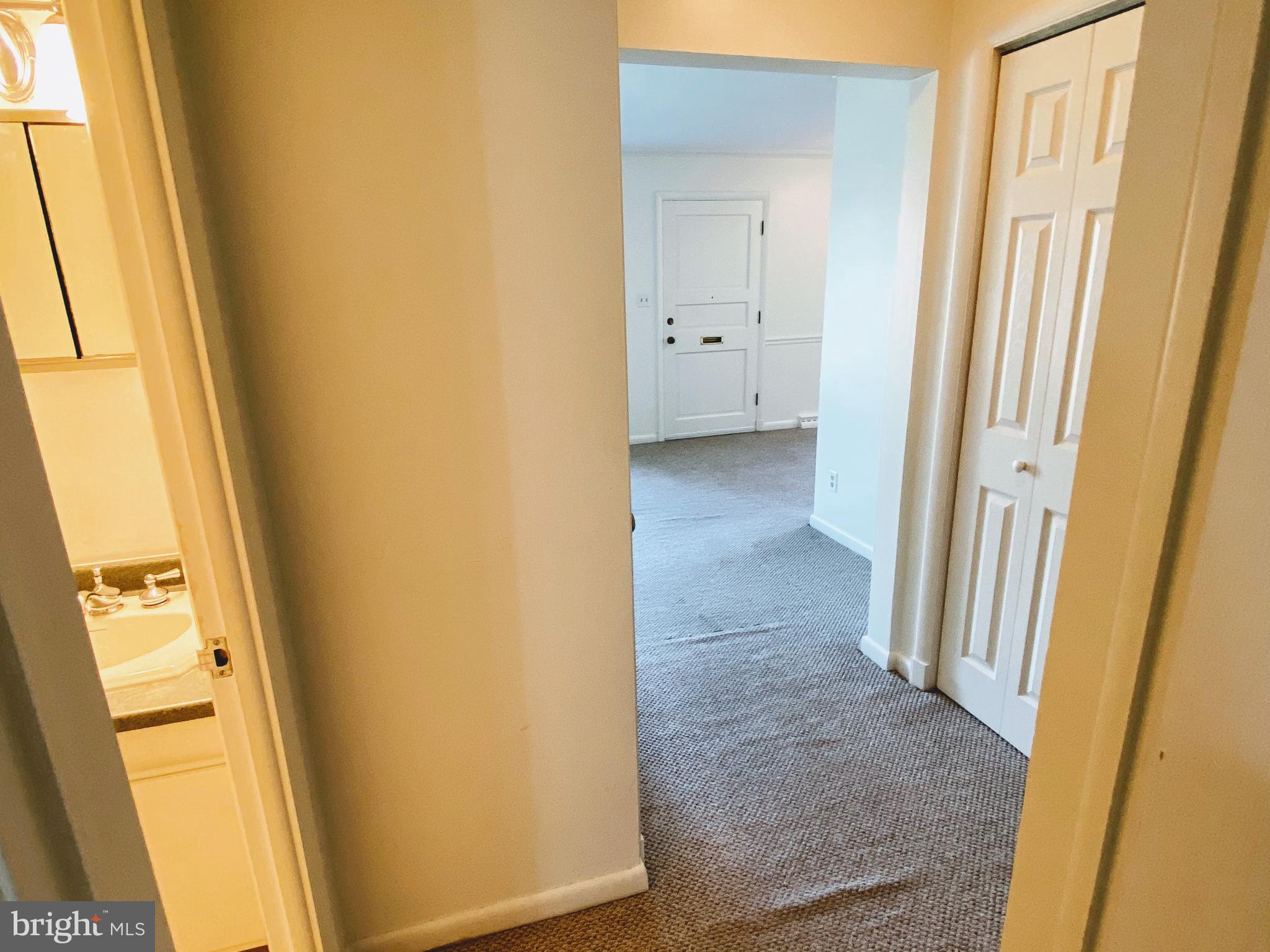 BEVERLY HILLS - Residential Lease