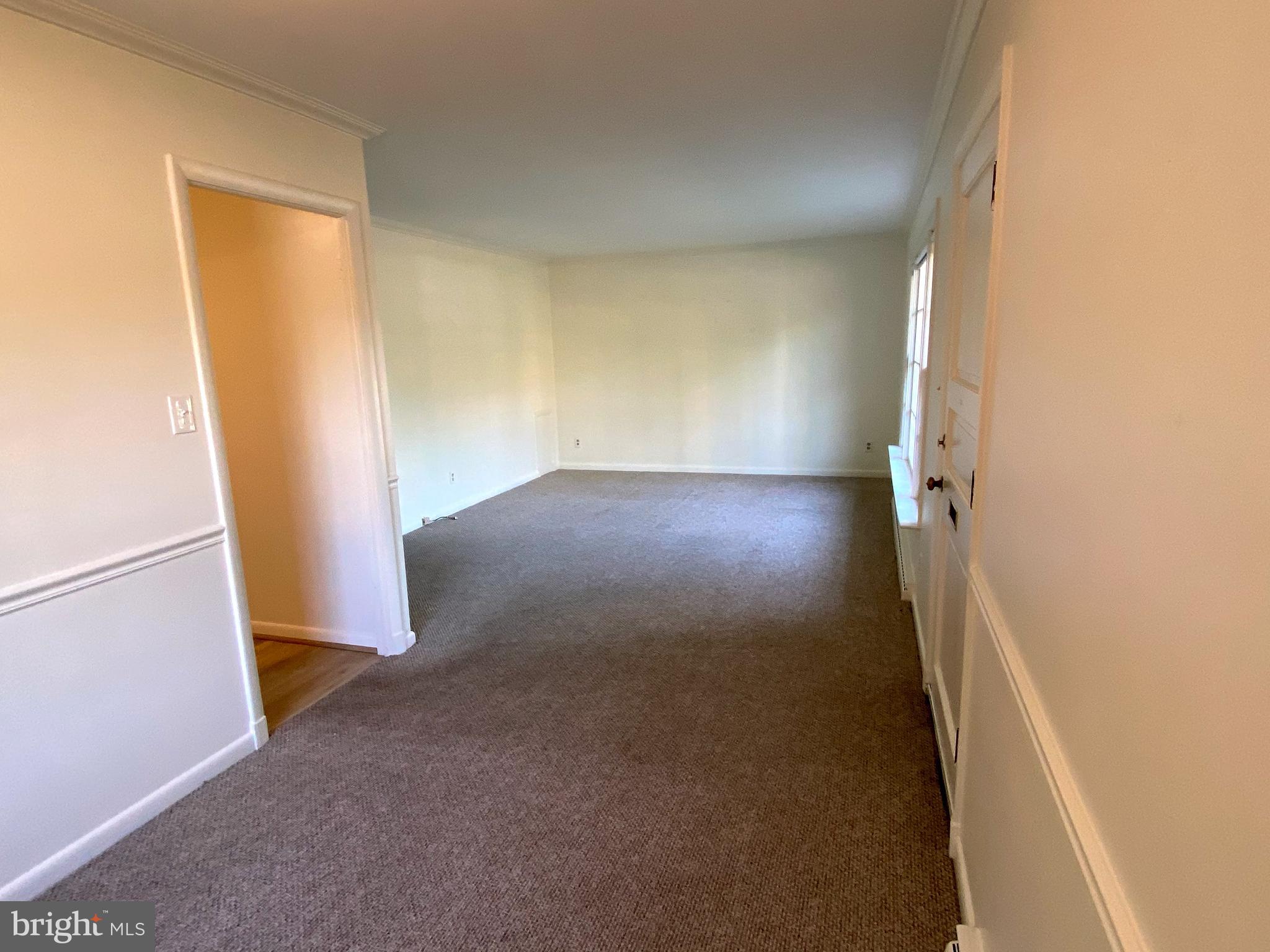 BEVERLY HILLS - Residential Lease