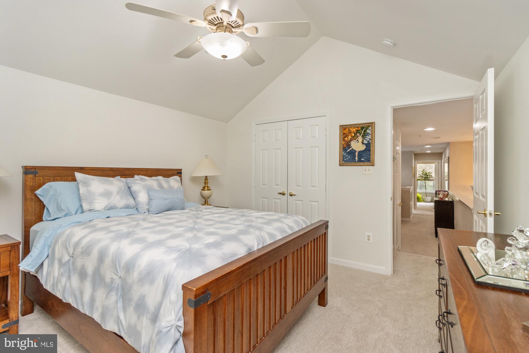 GREY ROCK VILLAS - Residential Lease