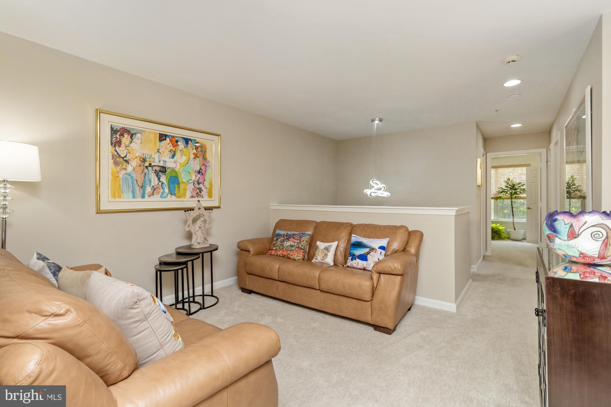 GREY ROCK VILLAS - Residential Lease