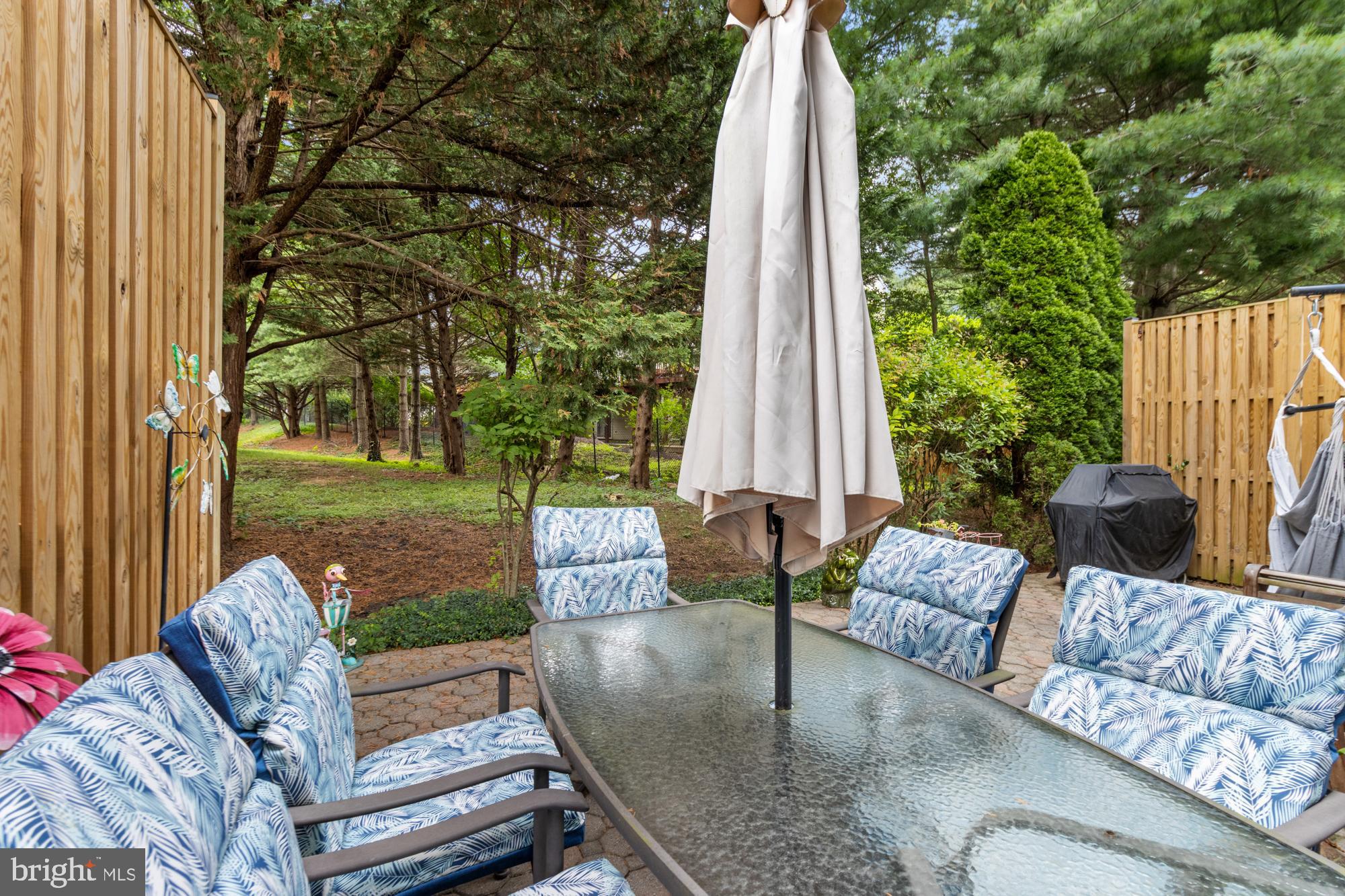 GREY ROCK VILLAS - Residential Lease