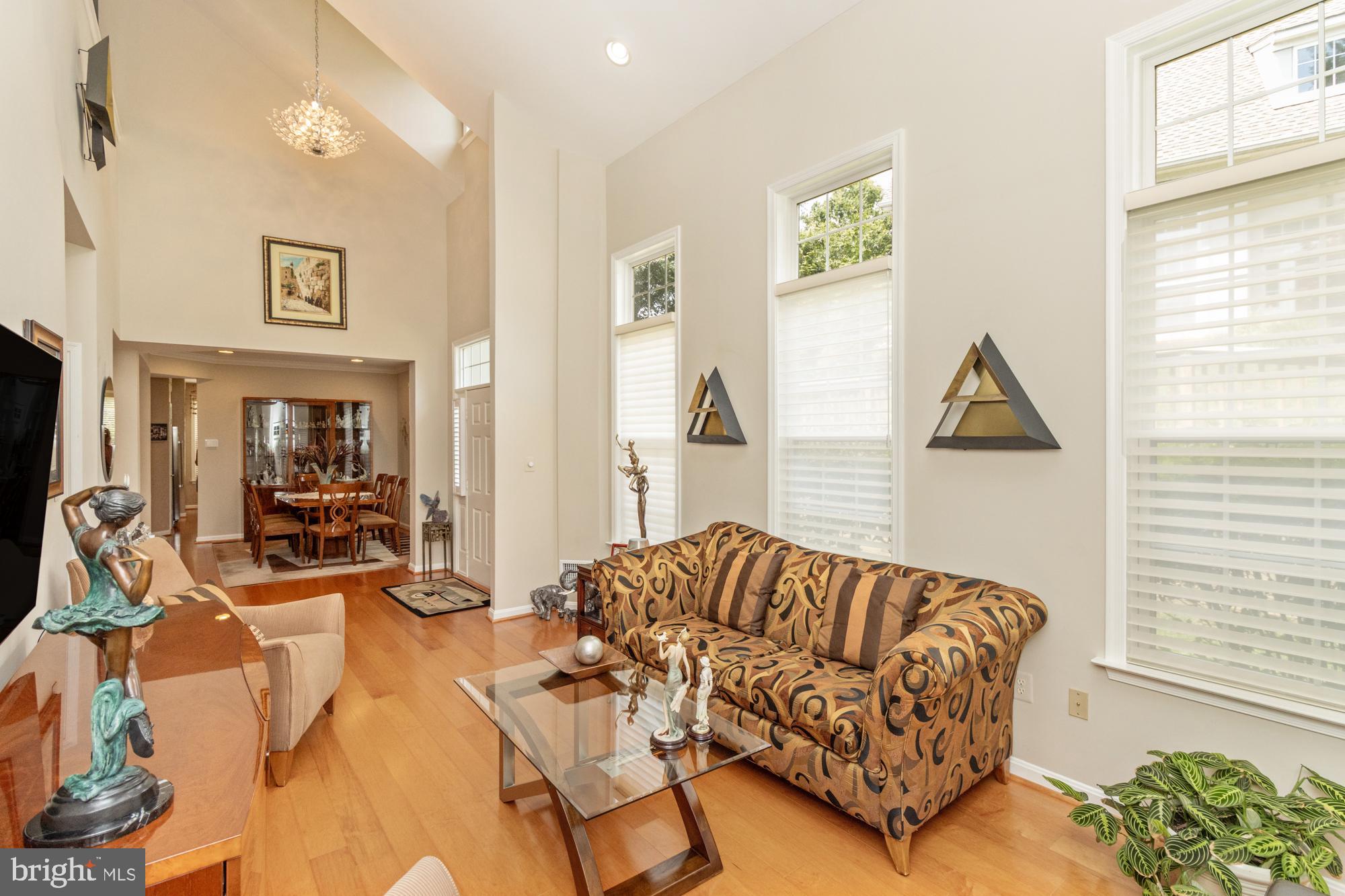 GREY ROCK VILLAS - Residential Lease