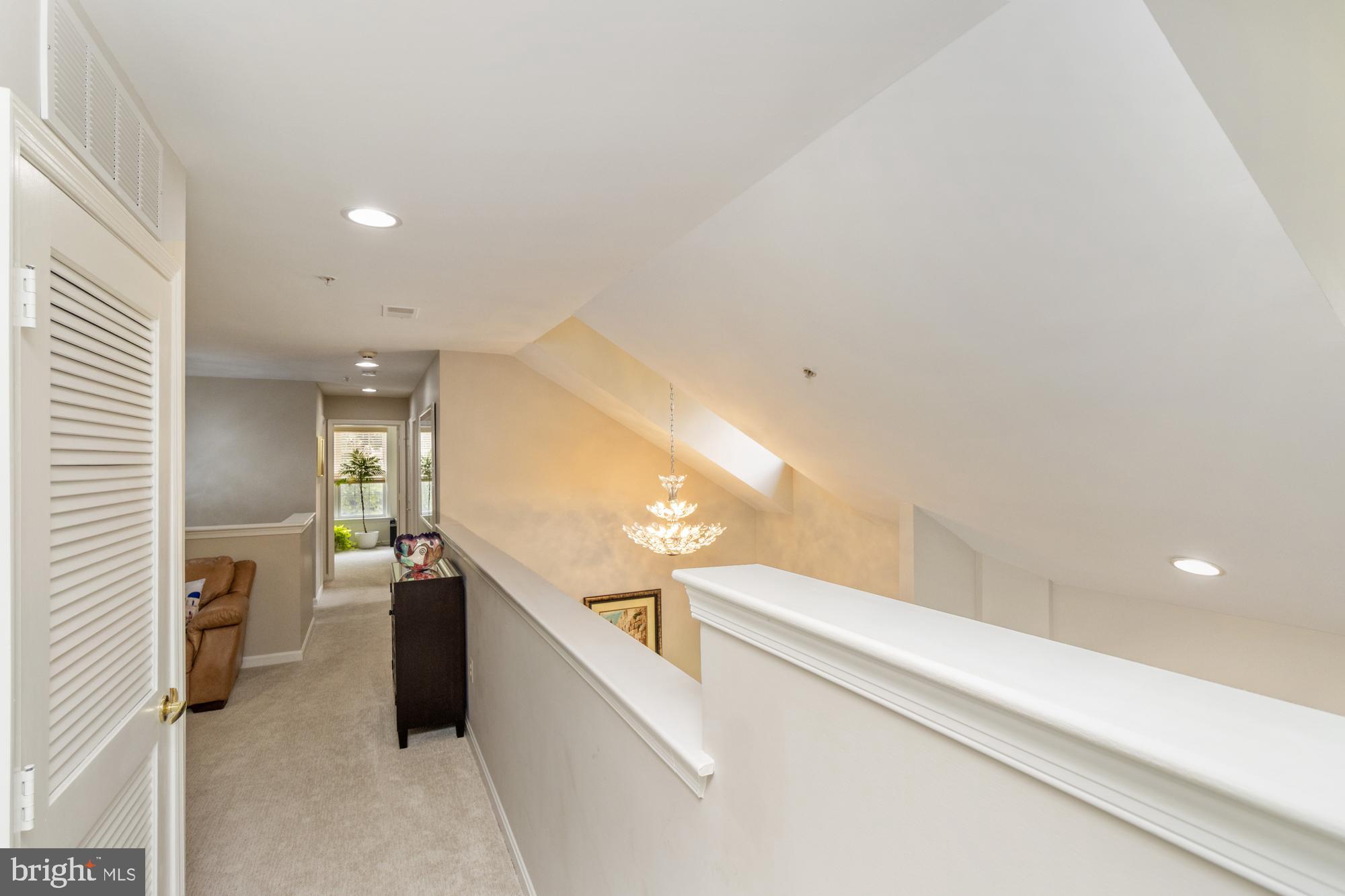 GREY ROCK VILLAS - Residential Lease