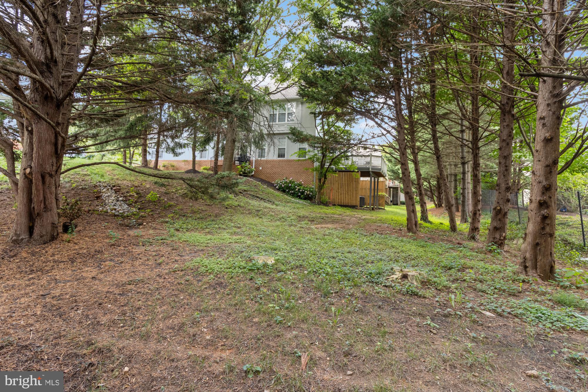 GREY ROCK VILLAS - Residential Lease