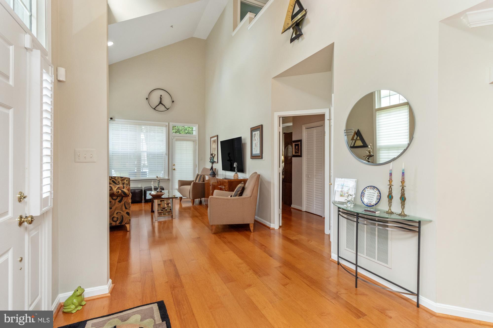 GREY ROCK VILLAS - Residential Lease