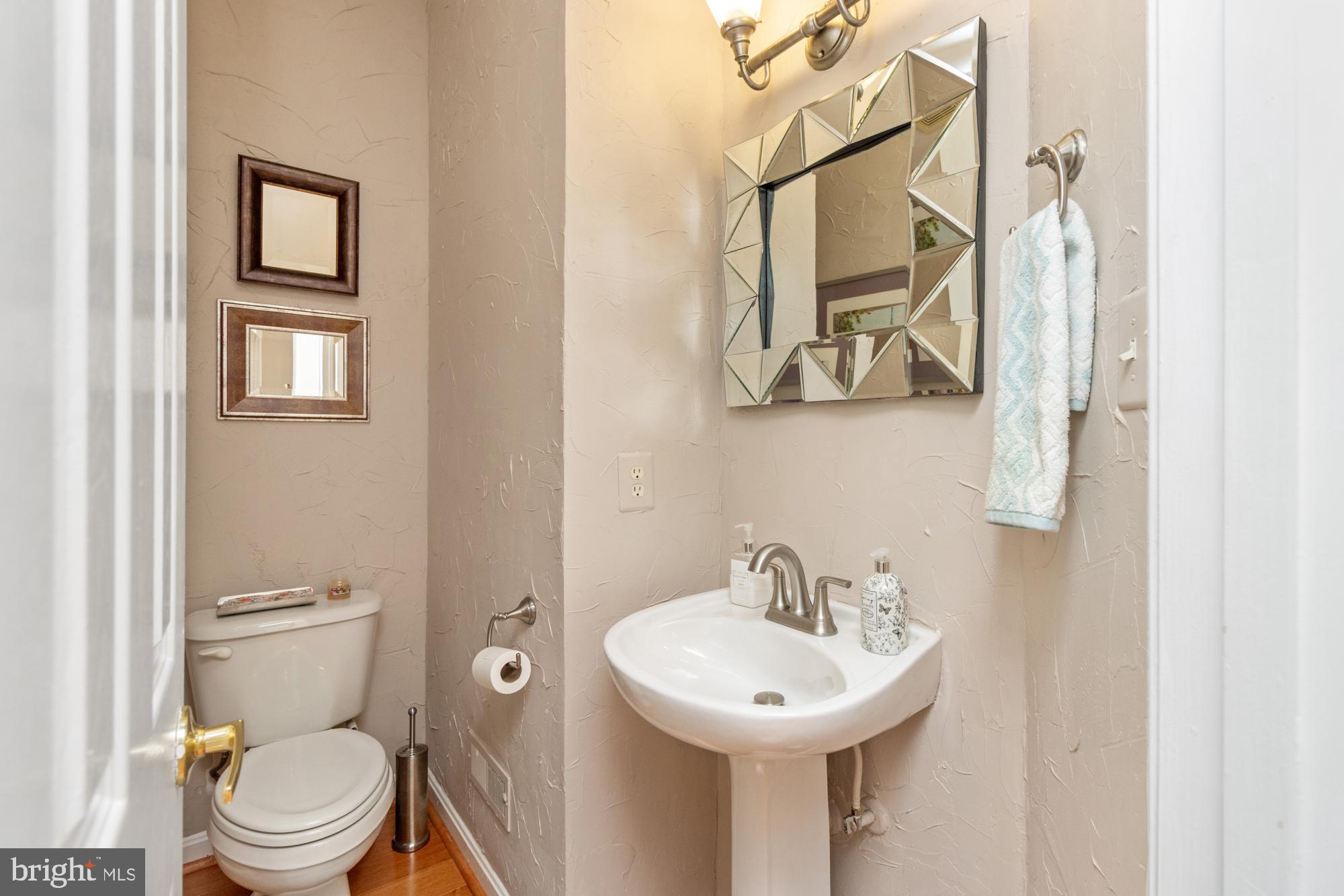 GREY ROCK VILLAS - Residential Lease