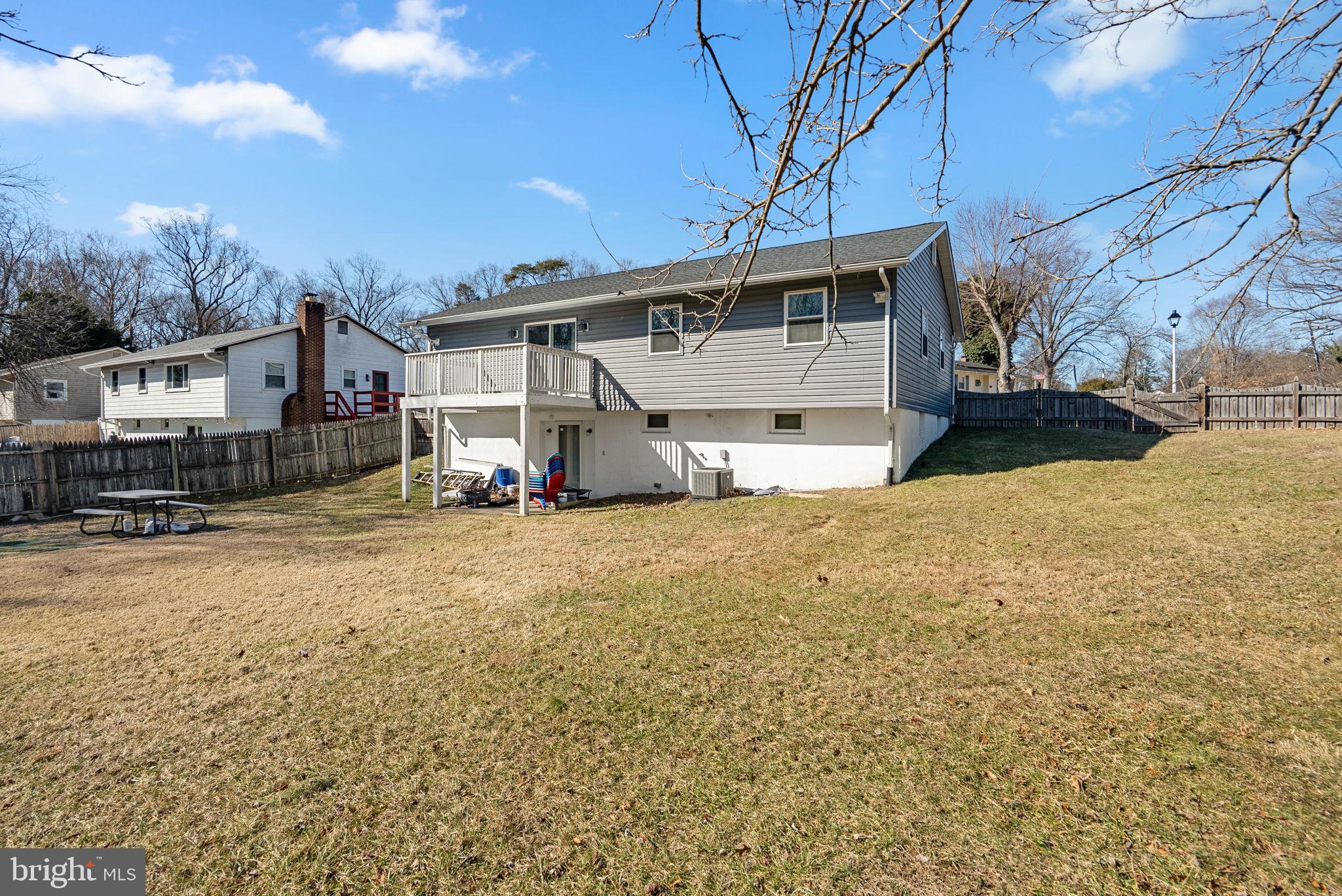 BRIGHTLEAF KNOLL - Residential