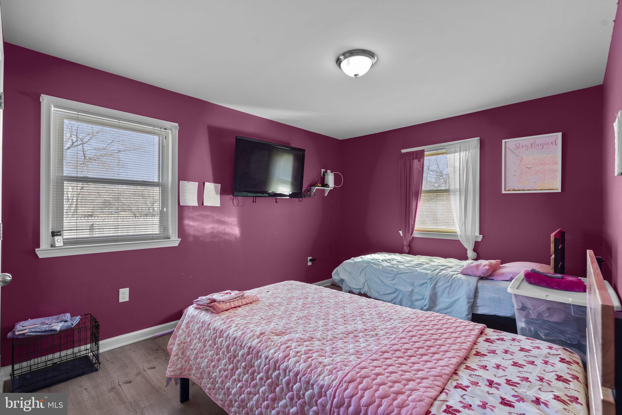 BRIGHTLEAF KNOLL - Residential