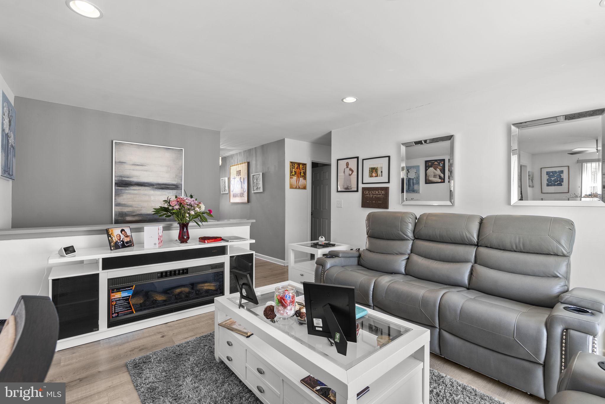 BRIGHTLEAF KNOLL - Residential