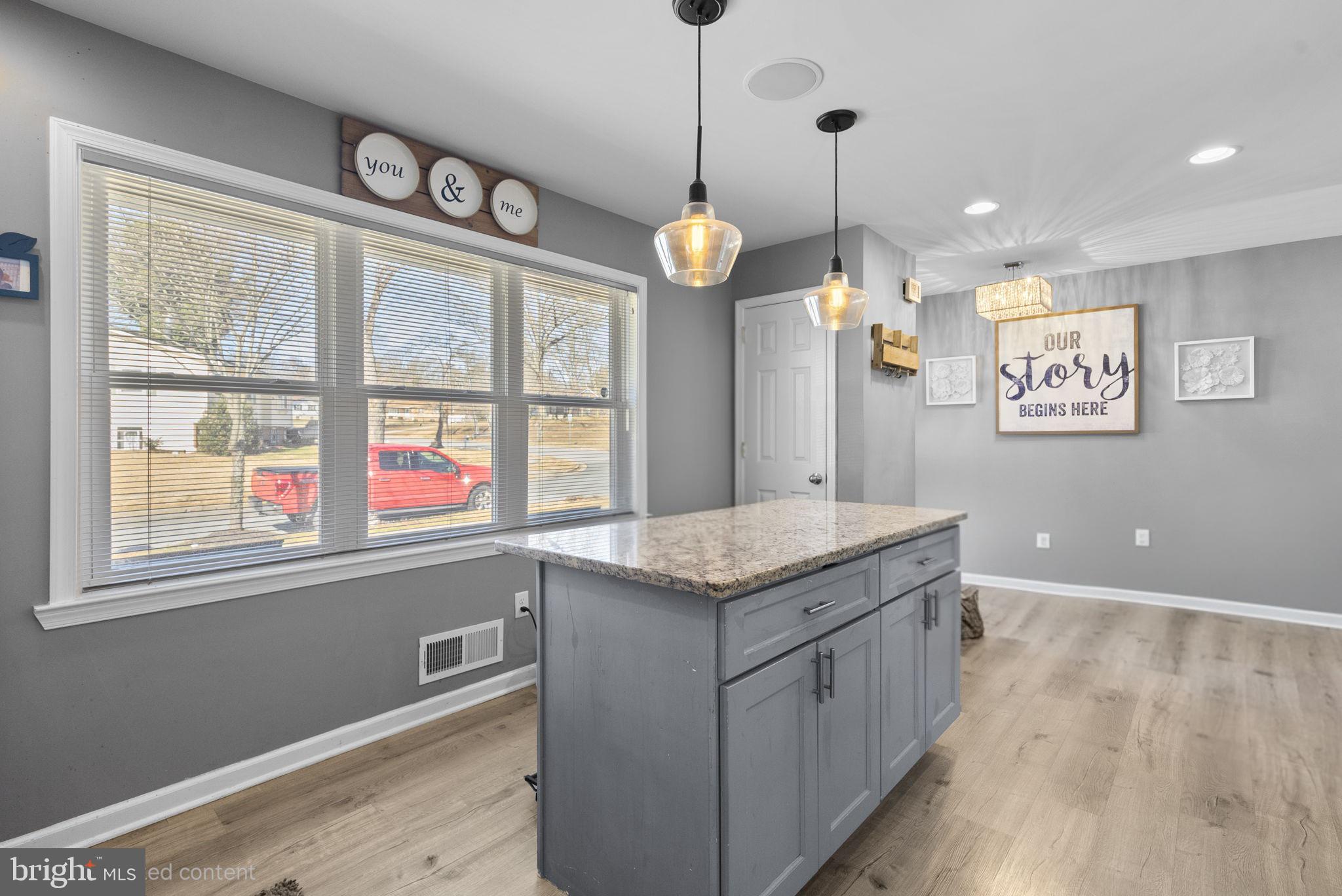 BRIGHTLEAF KNOLL - Residential