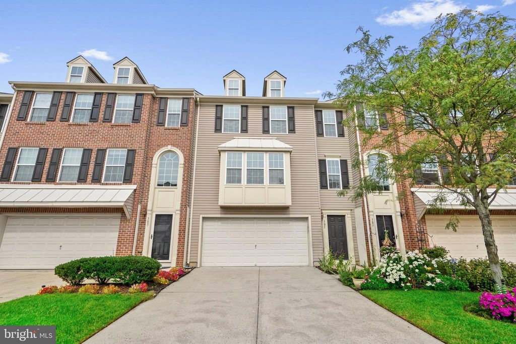 Photo of 305 Nathan Drive, CINNAMINSON, NJ 08077 (MLS # NJBL2097070)