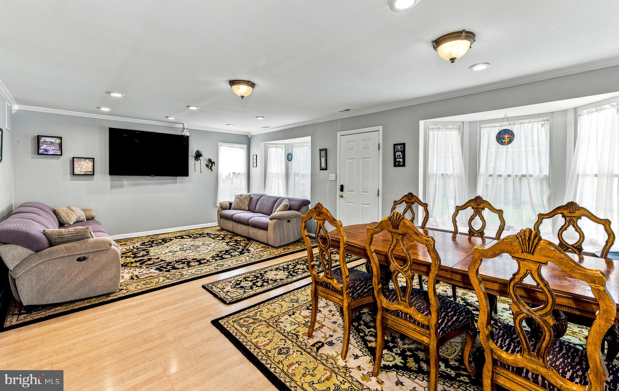 11 ELKINGTON DRIVE