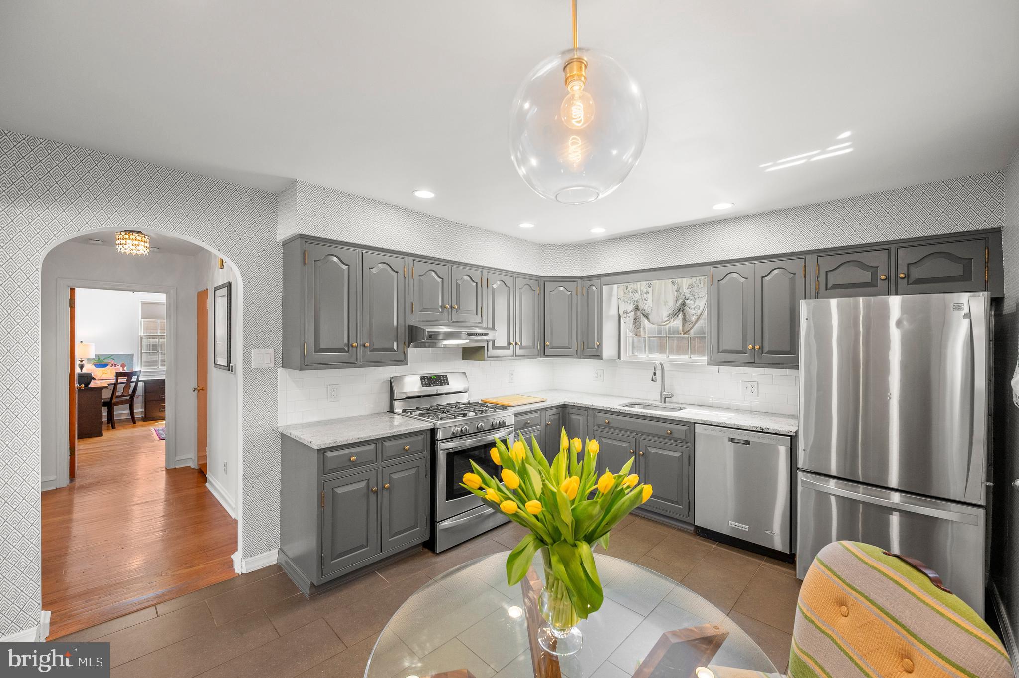 MERION GOLF MANOR - Residential