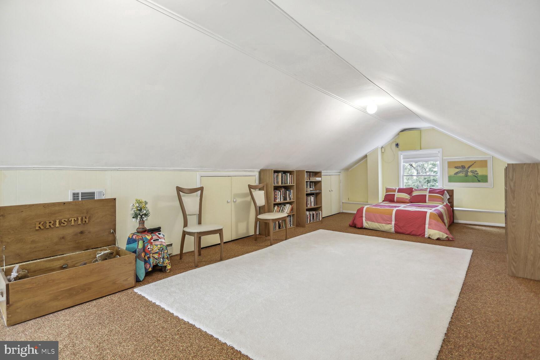 CHEVY CHASE - Residential