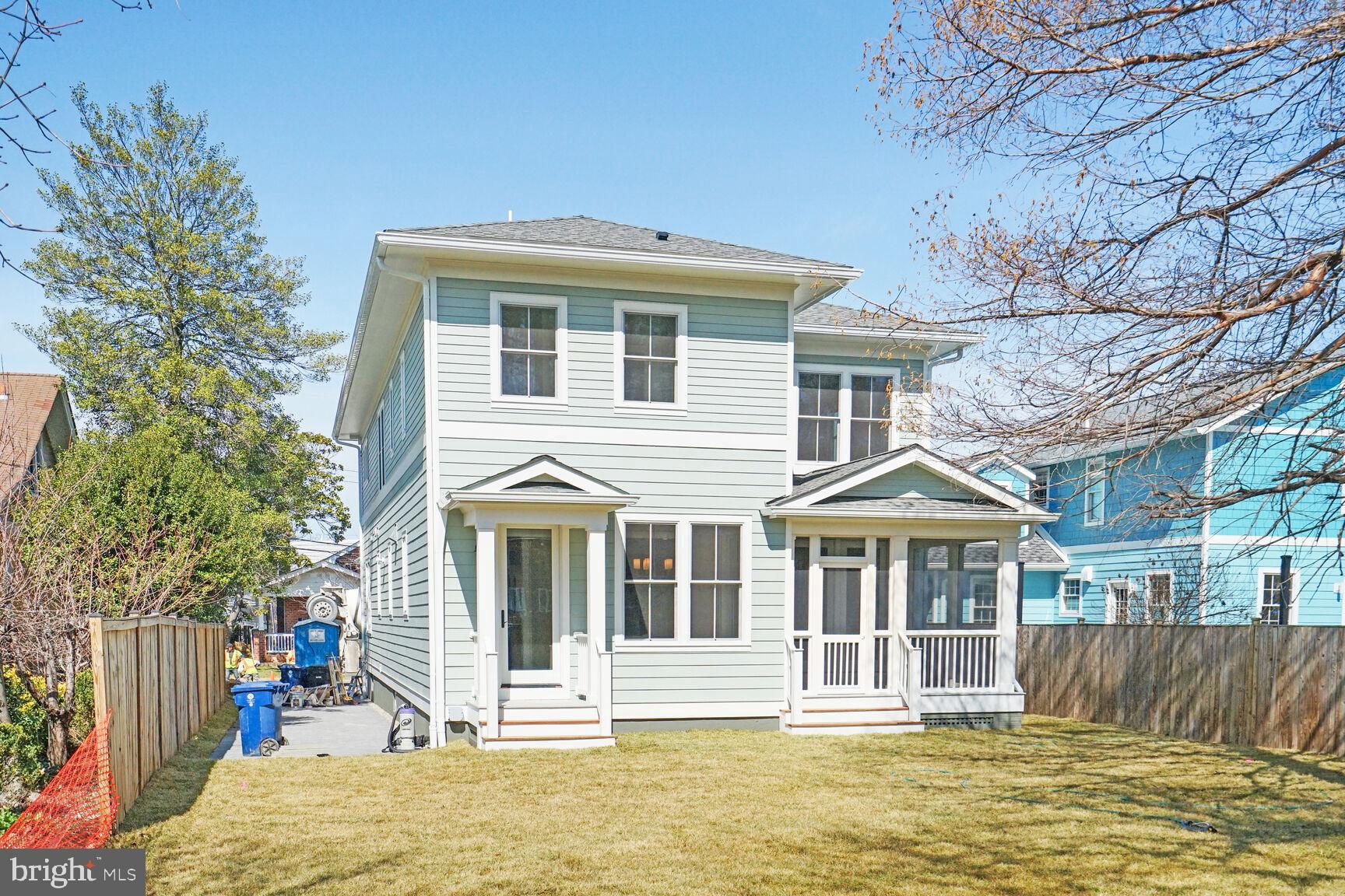 DEL RAY - Residential