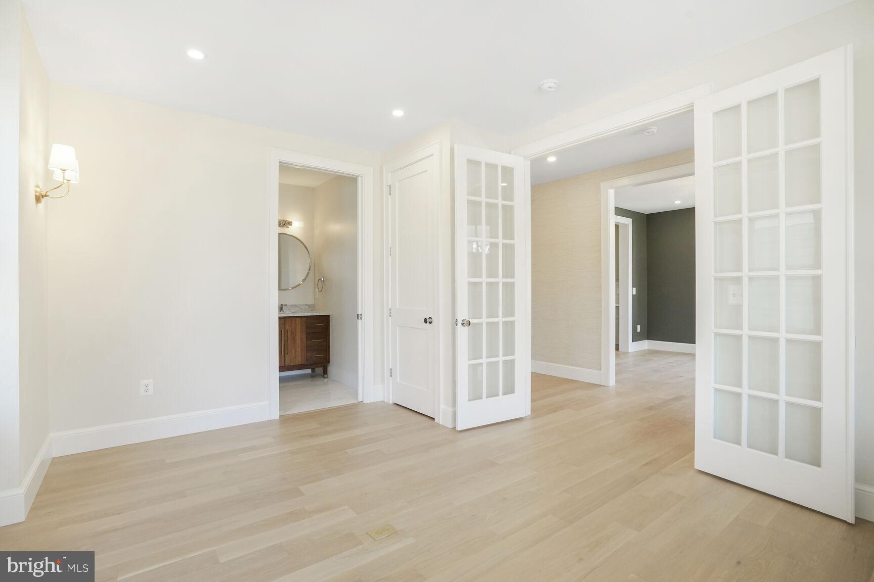 DEL RAY - Residential