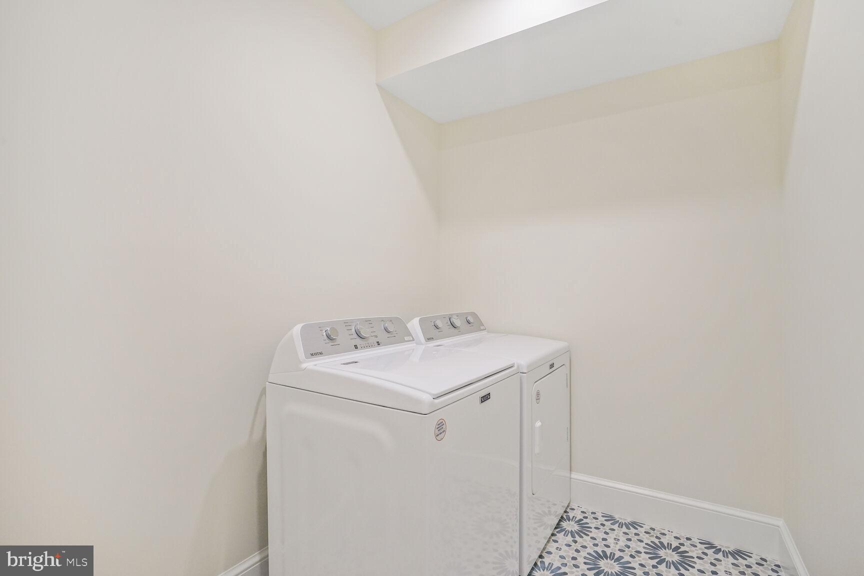 DEL RAY - Residential