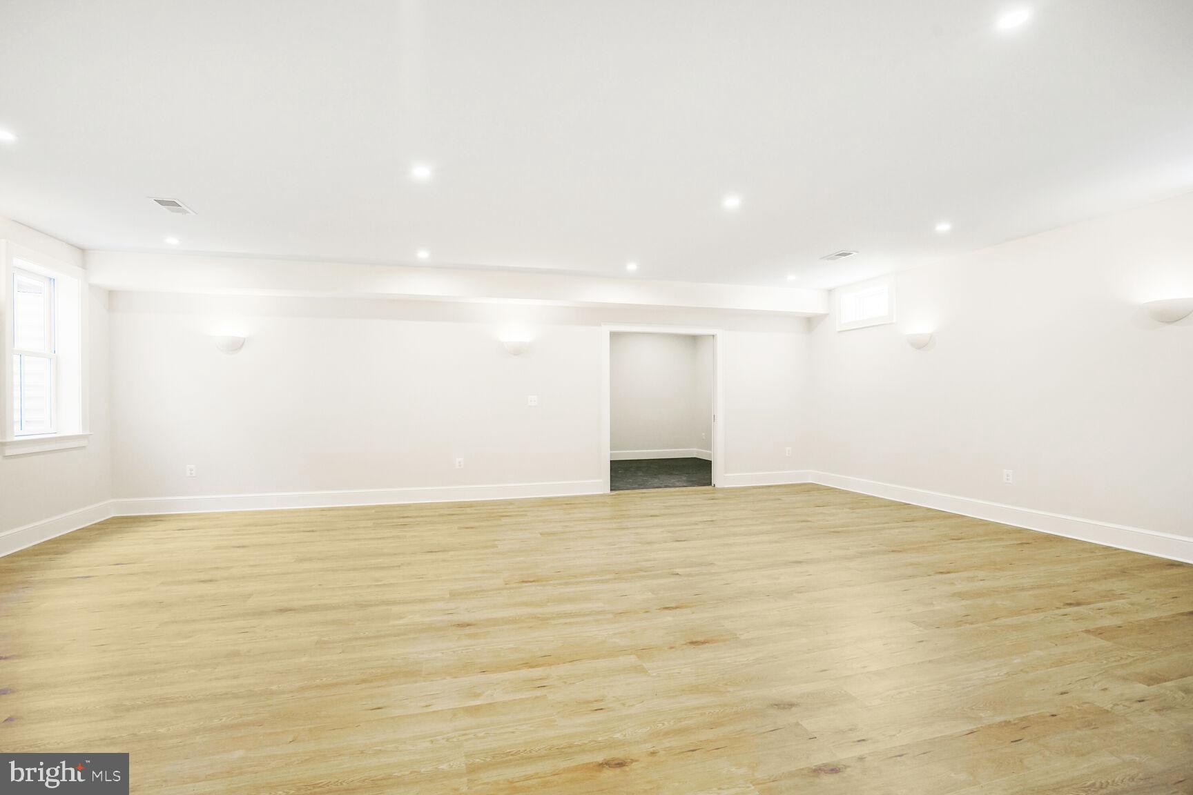 DEL RAY - Residential