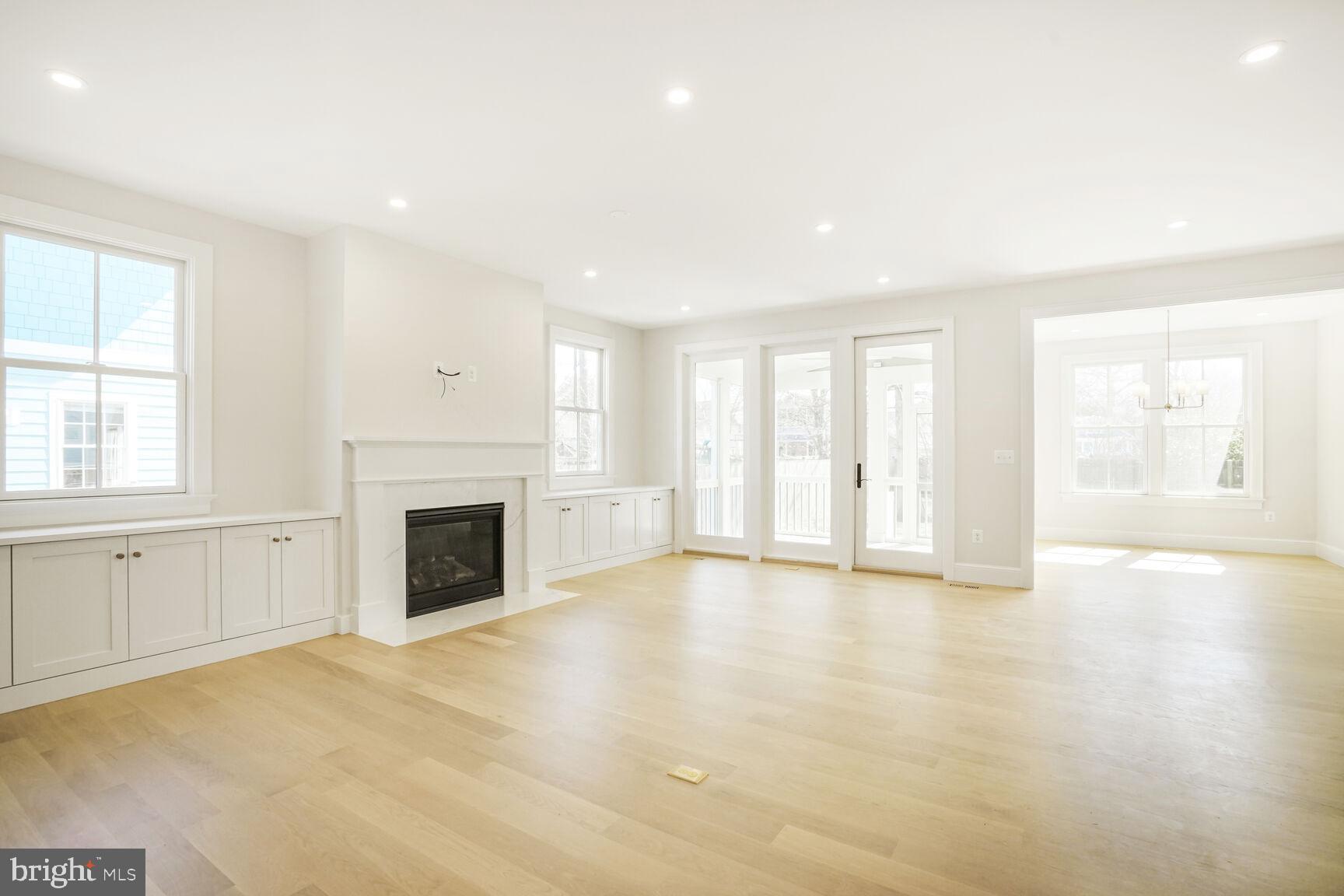 DEL RAY - Residential