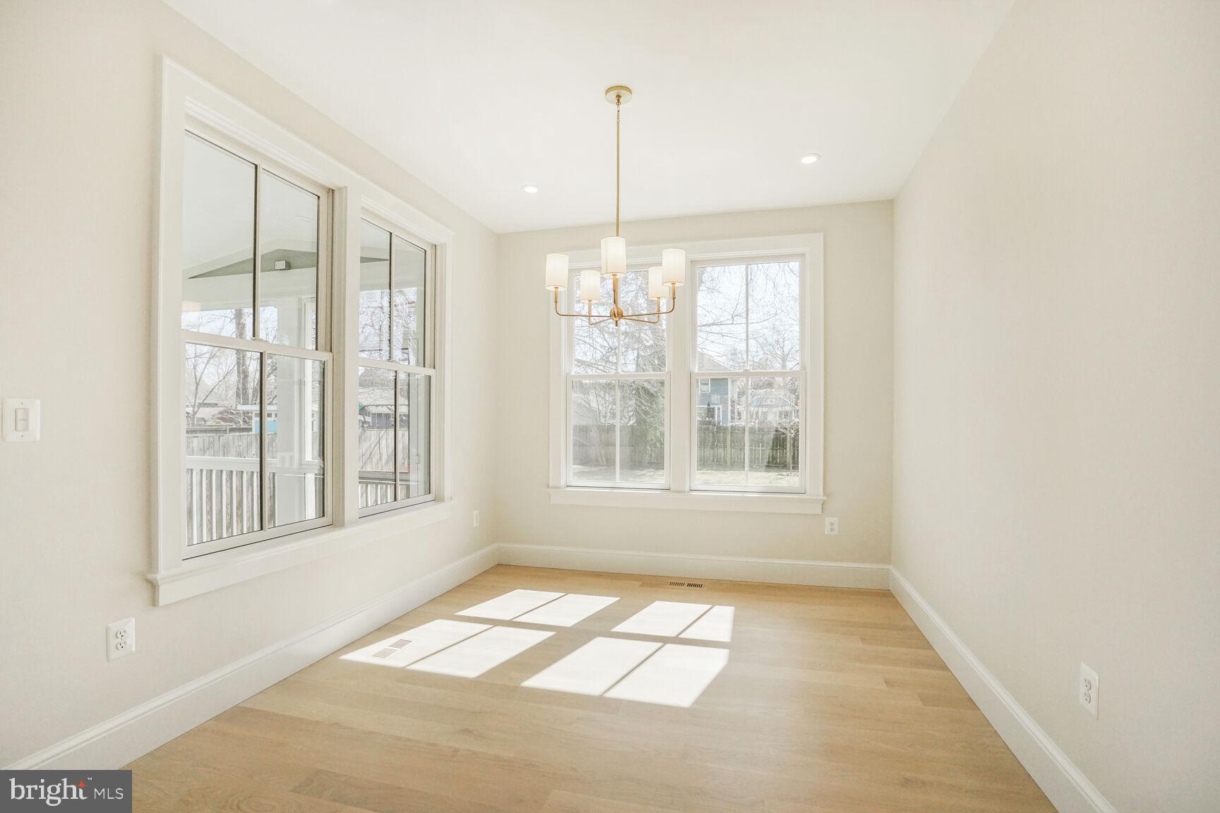 DEL RAY - Residential