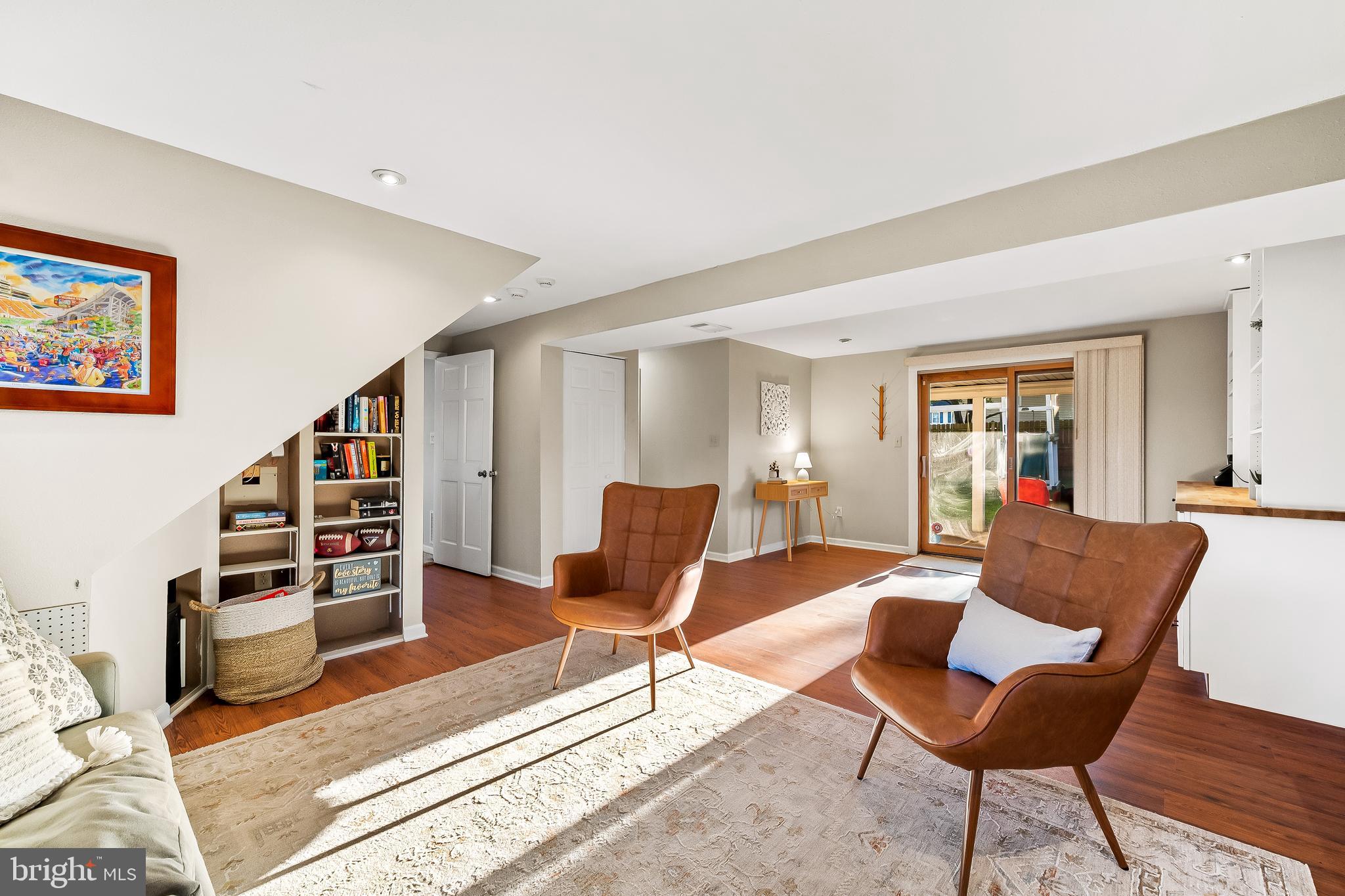 FOUR SEASONS ESTATES - Residential