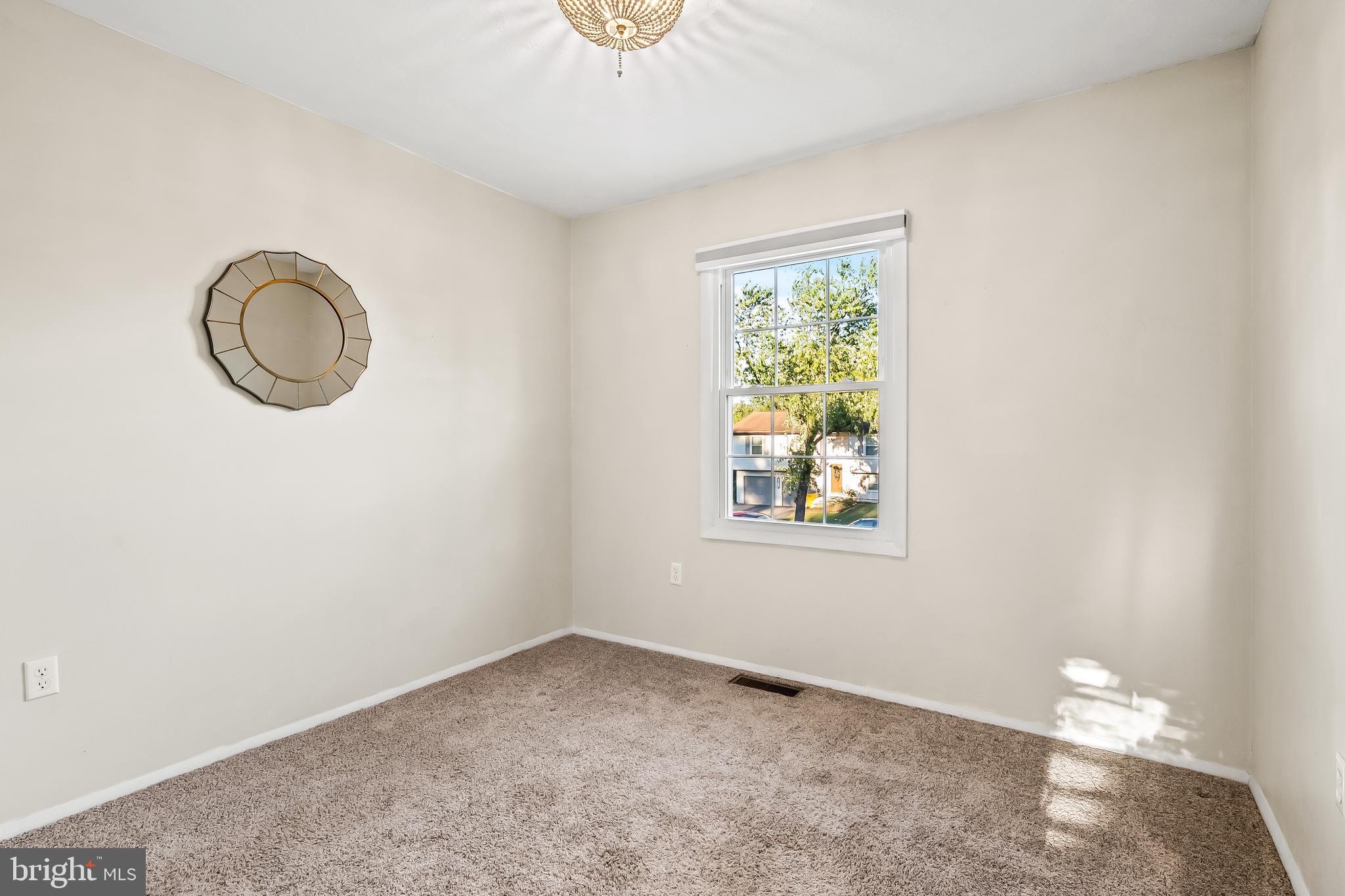 FOUR SEASONS ESTATES - Residential