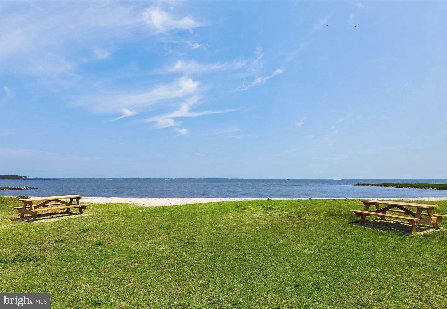 BAY CITY - Residential