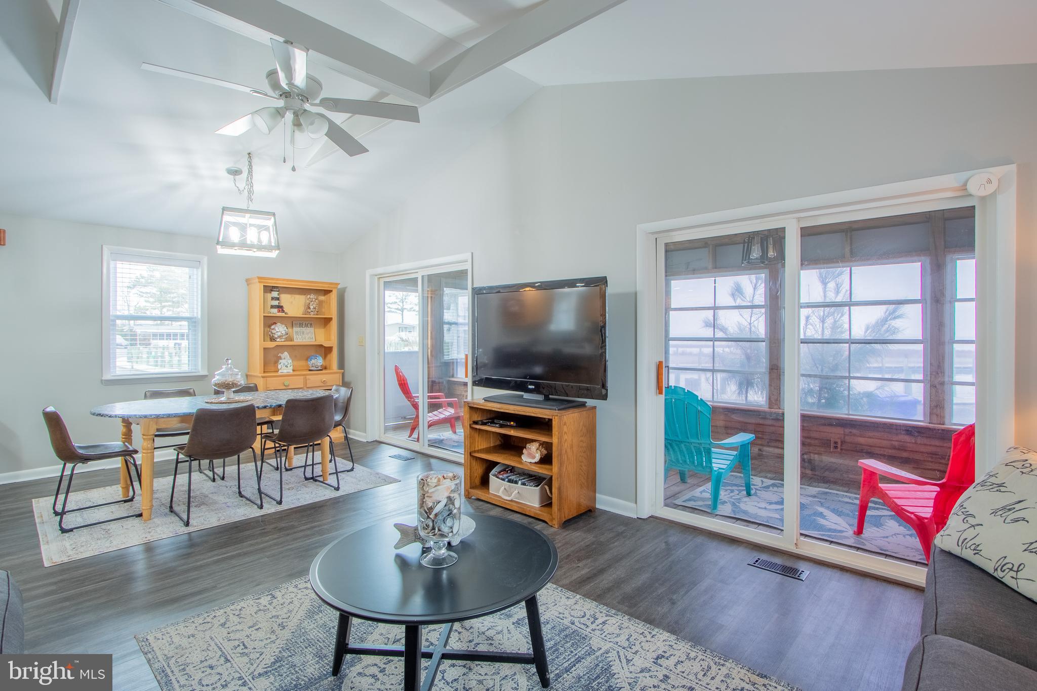 BAY CITY - Residential