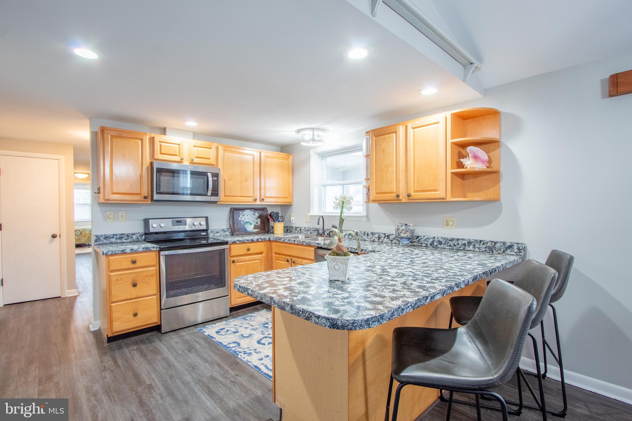 BAY CITY - Residential