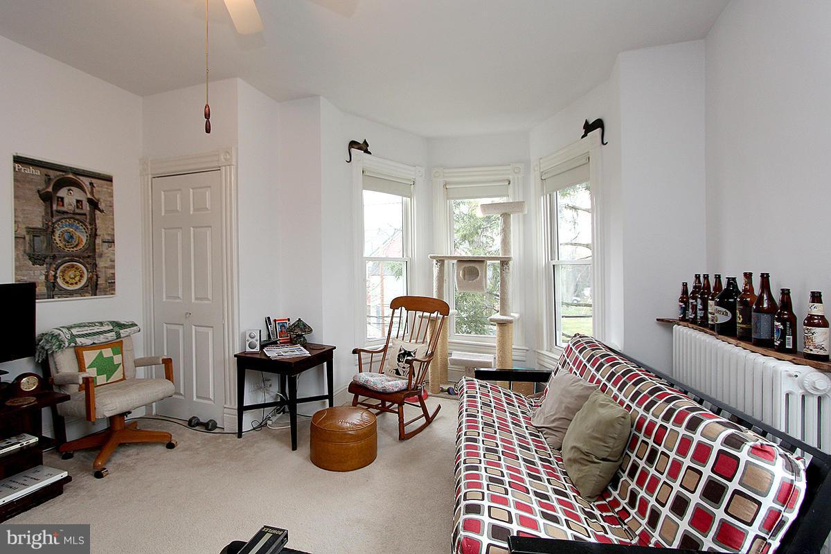 ROCKVILLE PARK - Residential Income