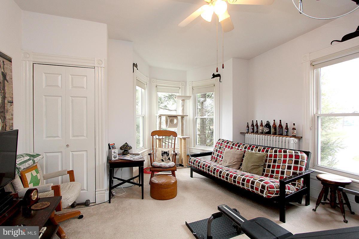 ROCKVILLE PARK - Residential Income