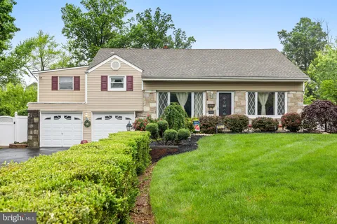 1553 Pheasant Drive, Warminster, PA MLS: PABU2095972
