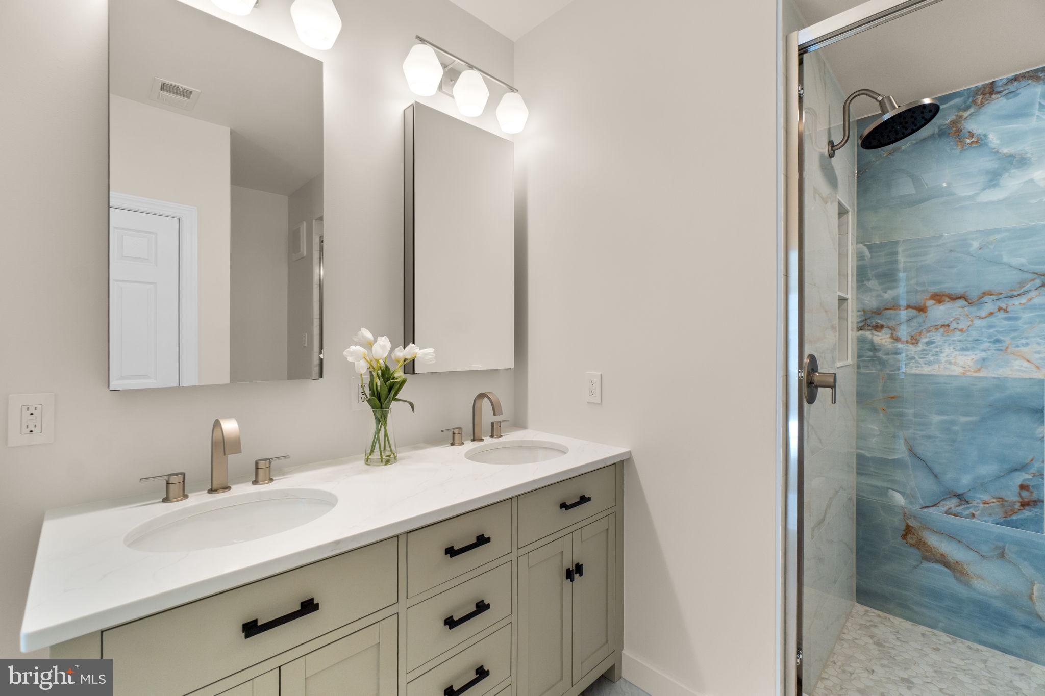 VILLAGES OF URBANA - Residential