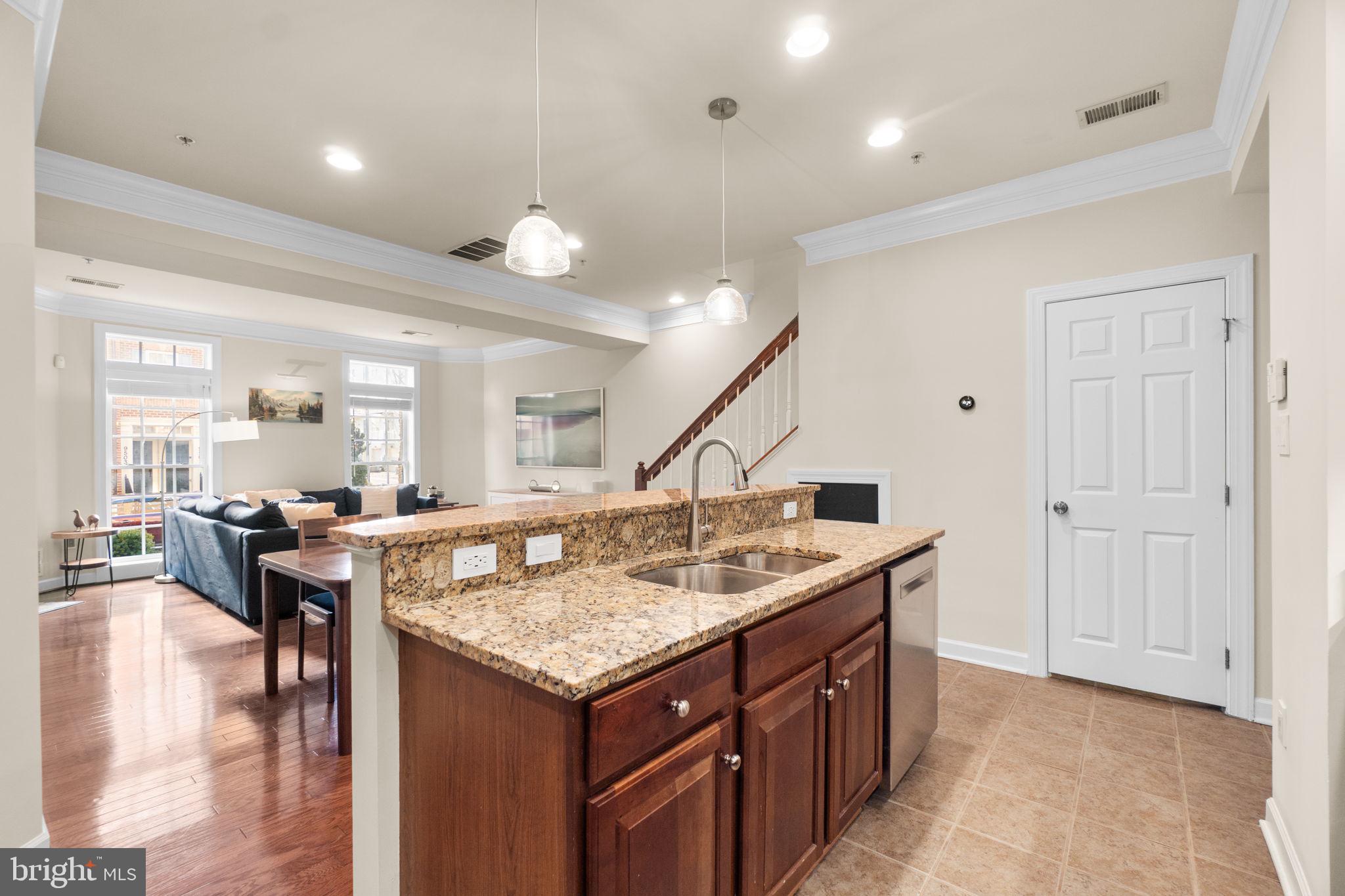 VILLAGES OF URBANA - Residential