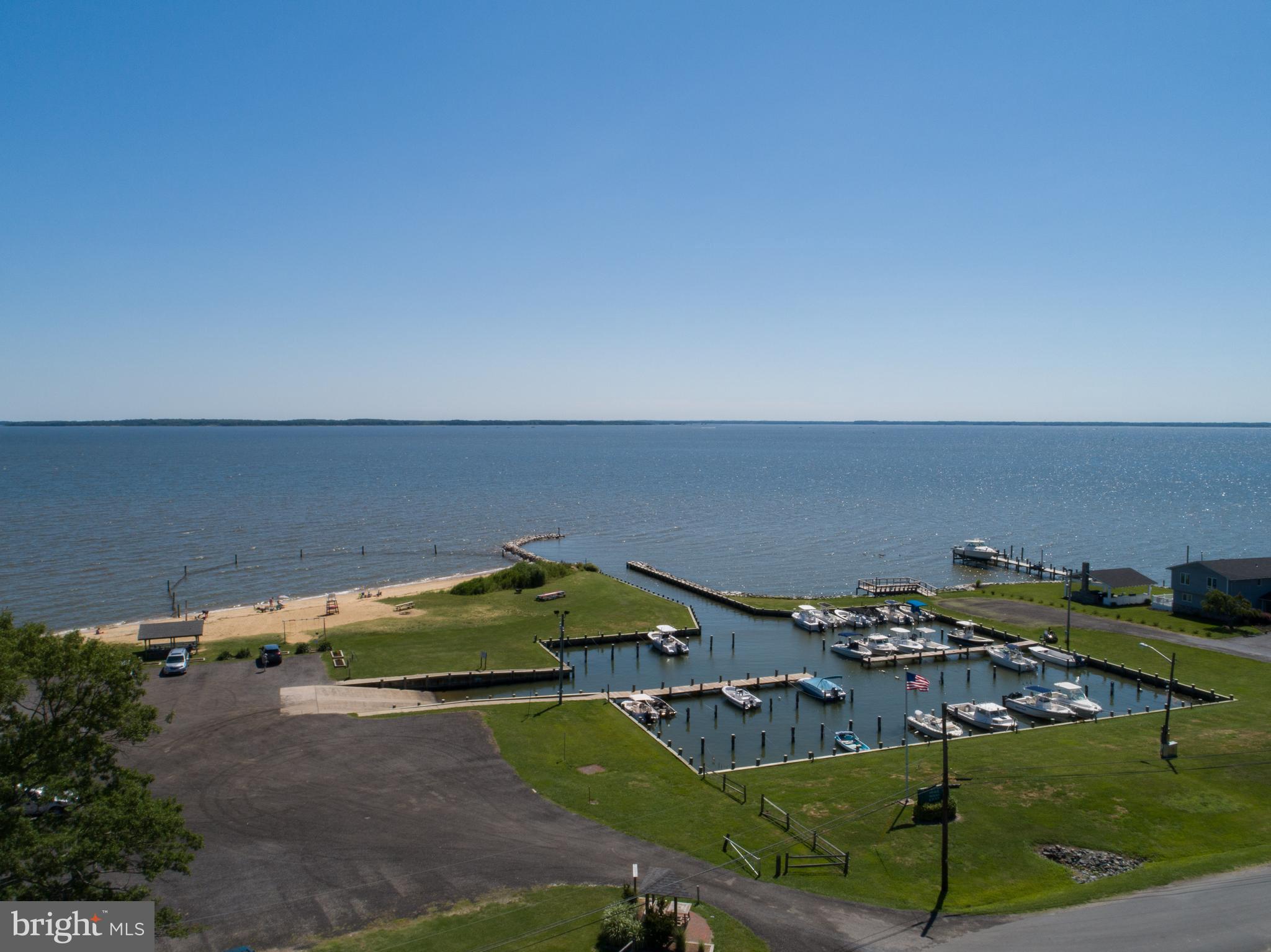 CLOVERFIELDS - Residential