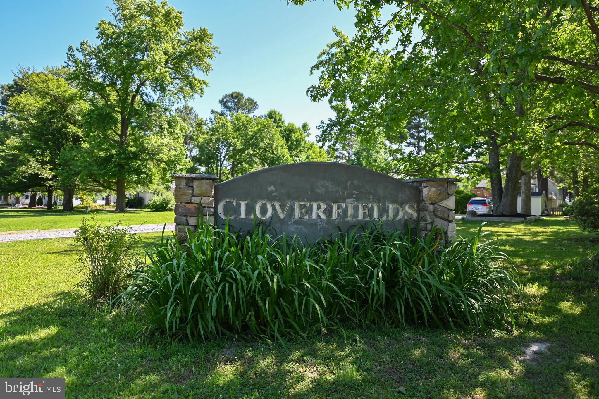 CLOVERFIELDS - Residential
