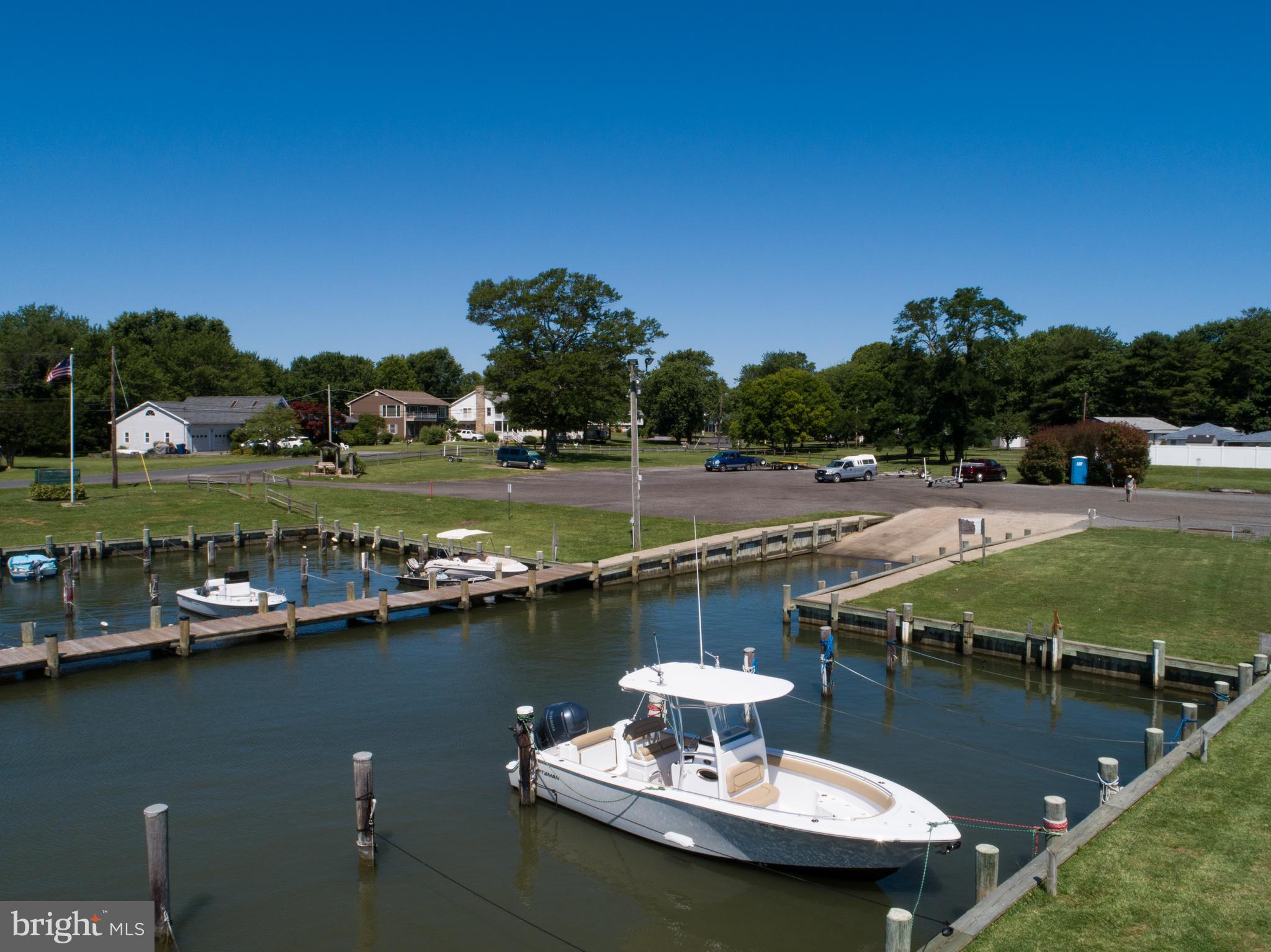 CLOVERFIELDS - Residential