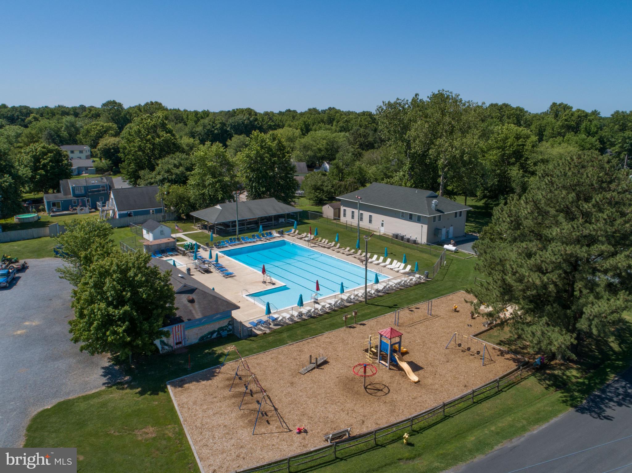 CLOVERFIELDS - Residential